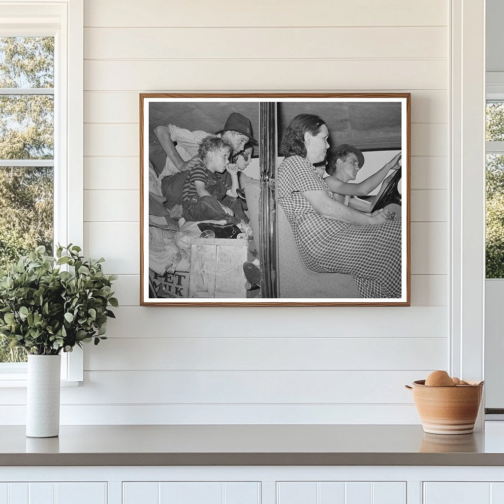 Migrant Workers in Automobile Muskogee Oklahoma June 1939