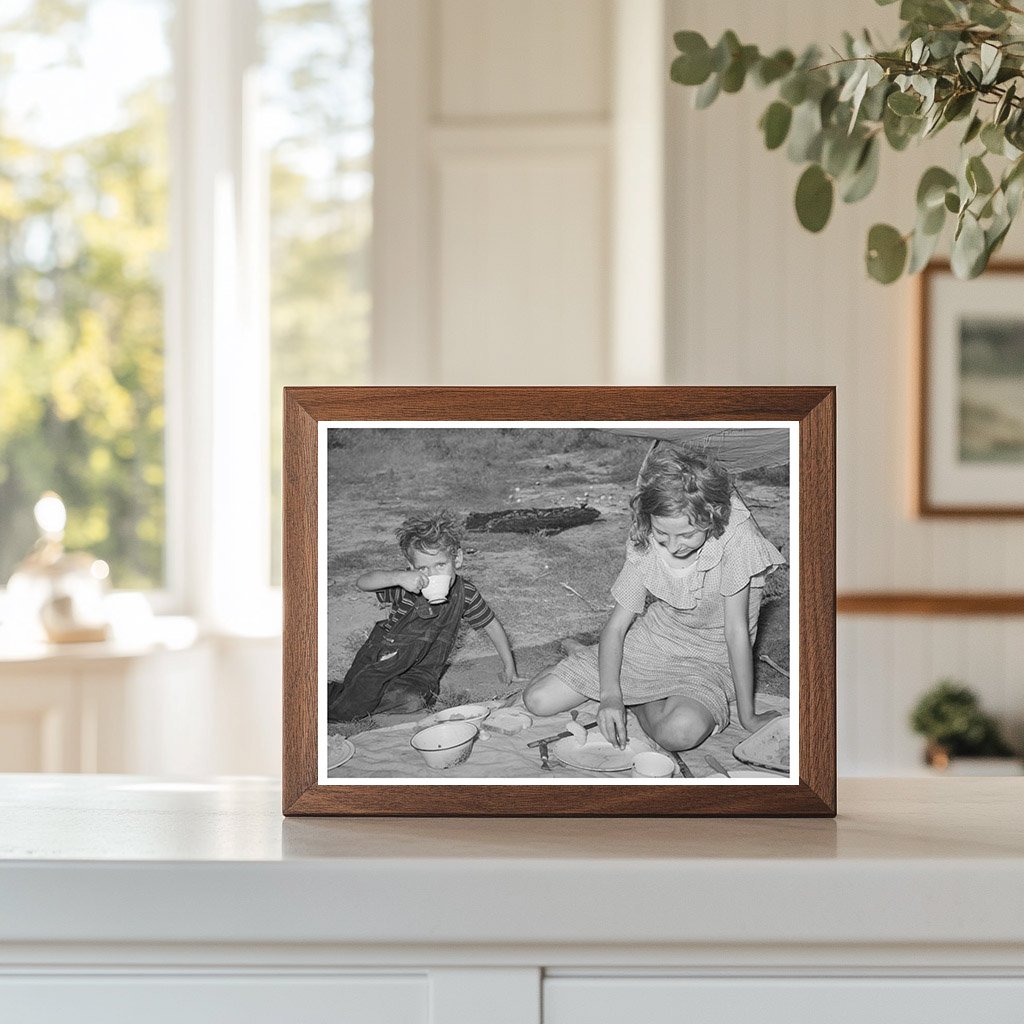 Migrant Children Eating Under Tarpaulin Muskogee 1939