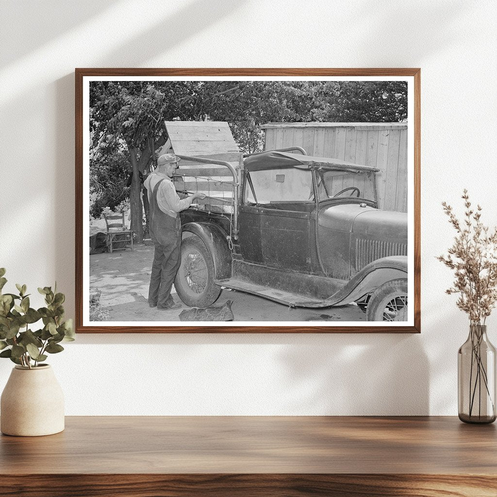 Elmer Thomas Family Packing for California Journey 1939