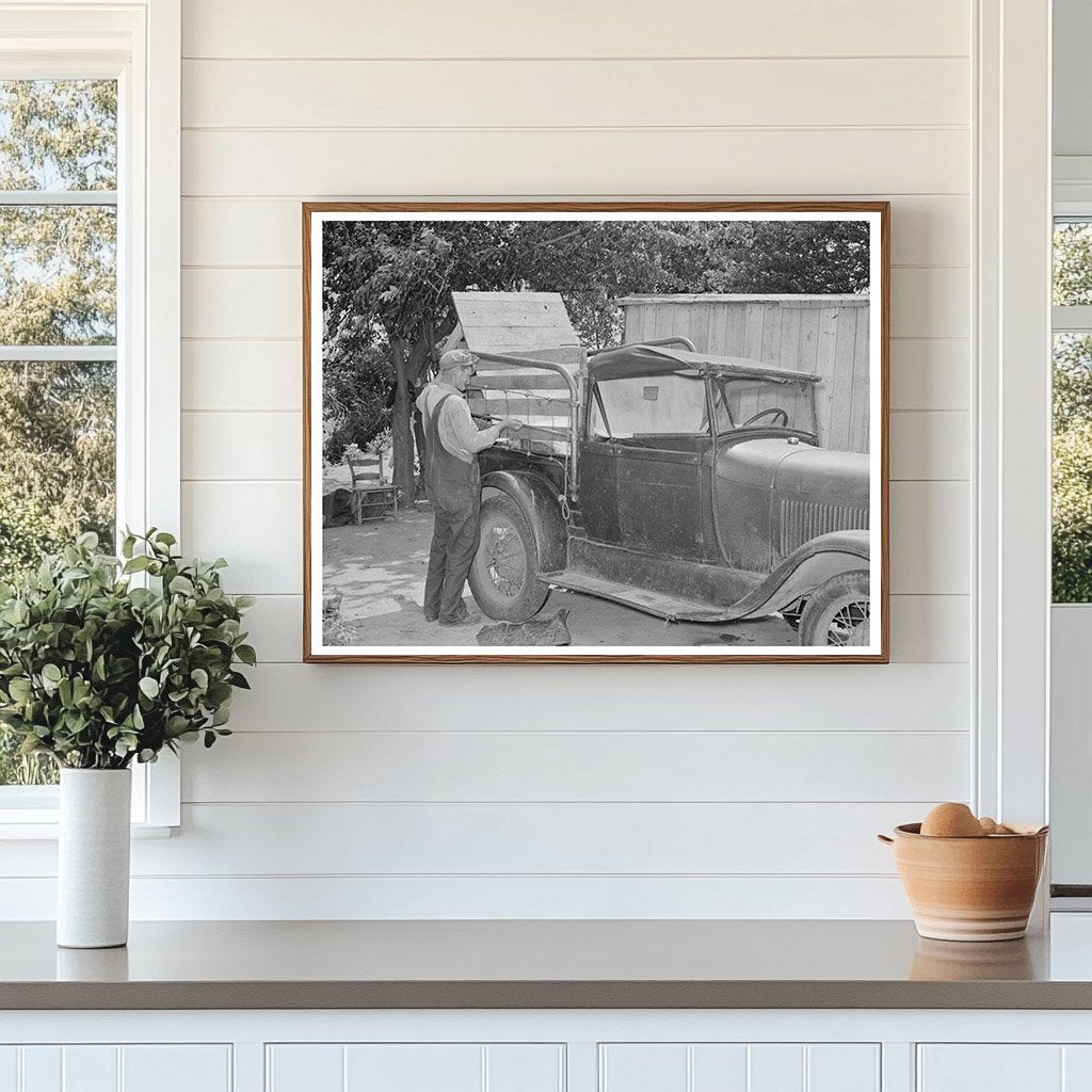 Elmer Thomas Family Packing for California Journey 1939