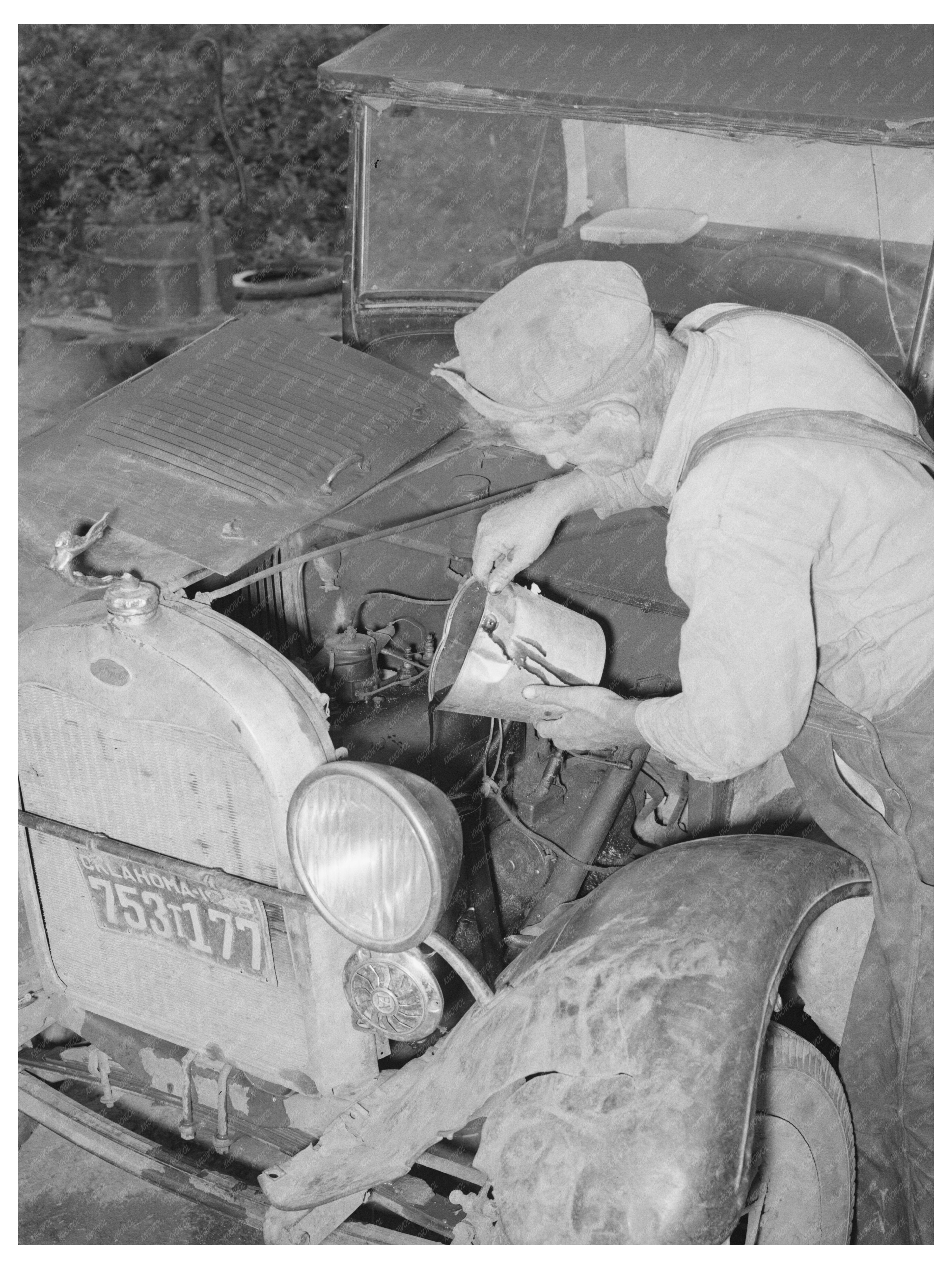 Elmer Thomas Preparing for California Trip July 1939
