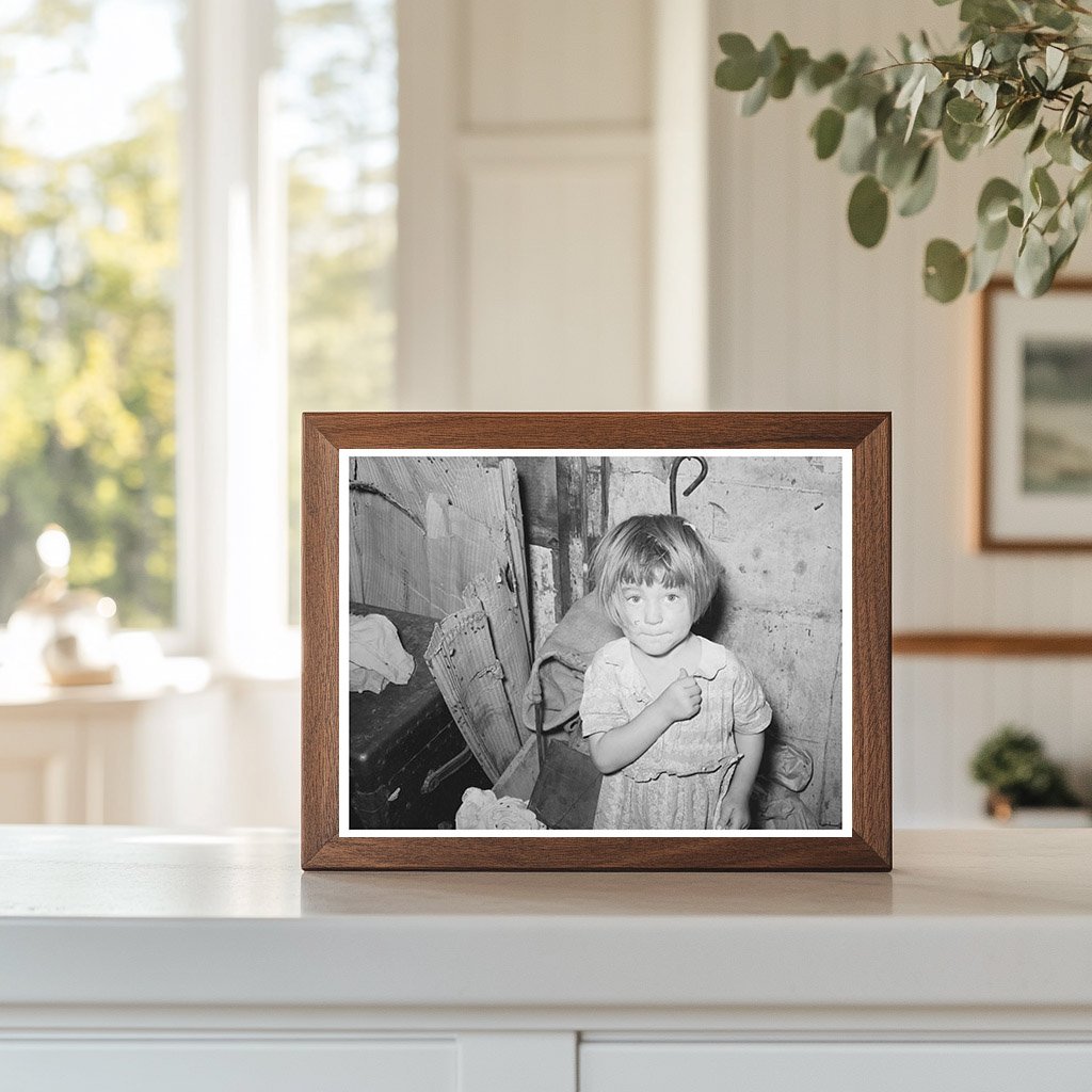 Young Girl by Shack in Oklahoma City July 1939