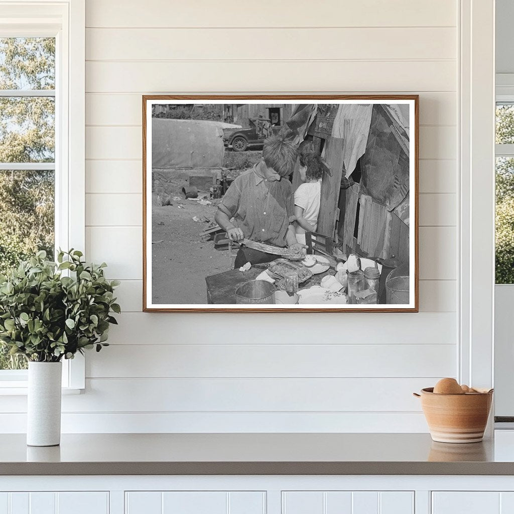 Oklahoma City Food Distribution Scene from 1944