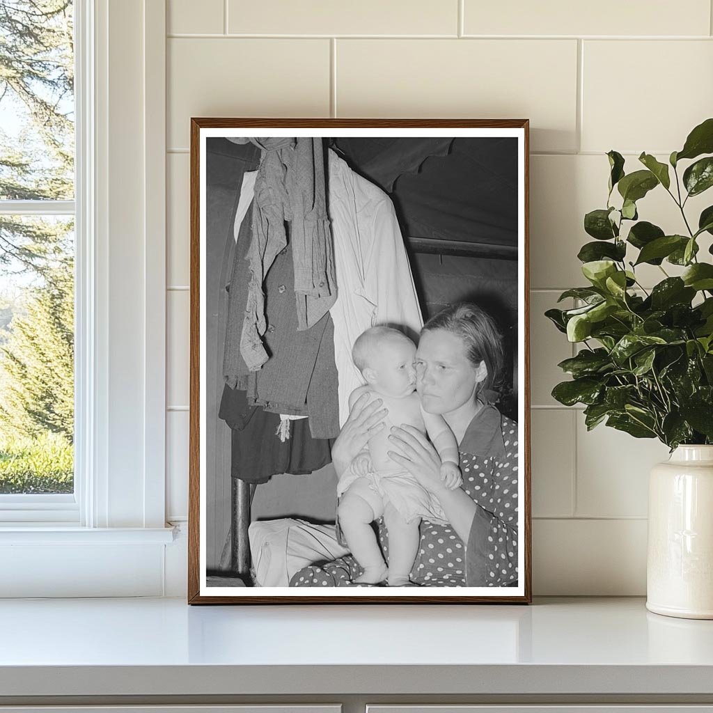 Mother and Child at Oklahoma City Community Camp 1939