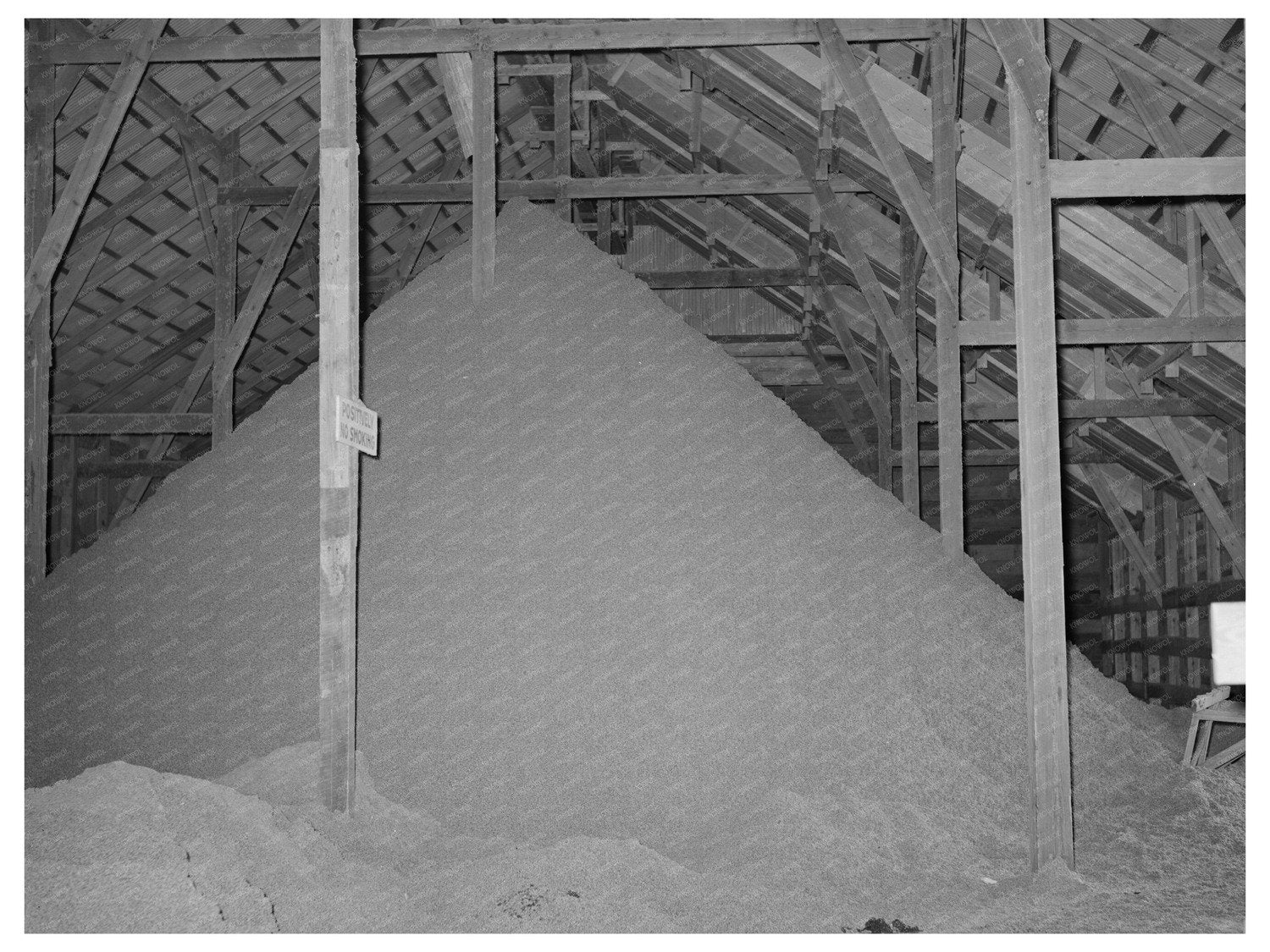 Cotton Seed Hulls in McLennan County Texas November 1939