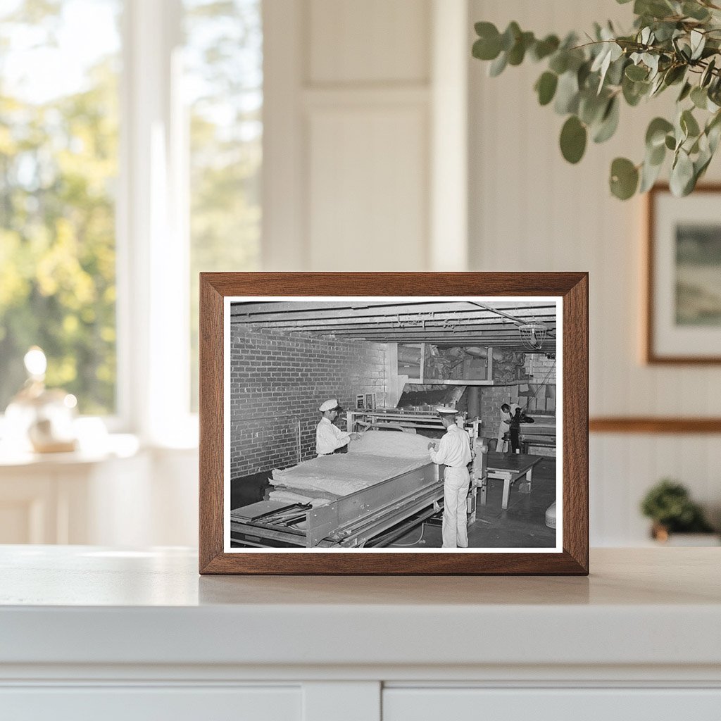 Mattress Factory Workers in San Angelo Texas 1939