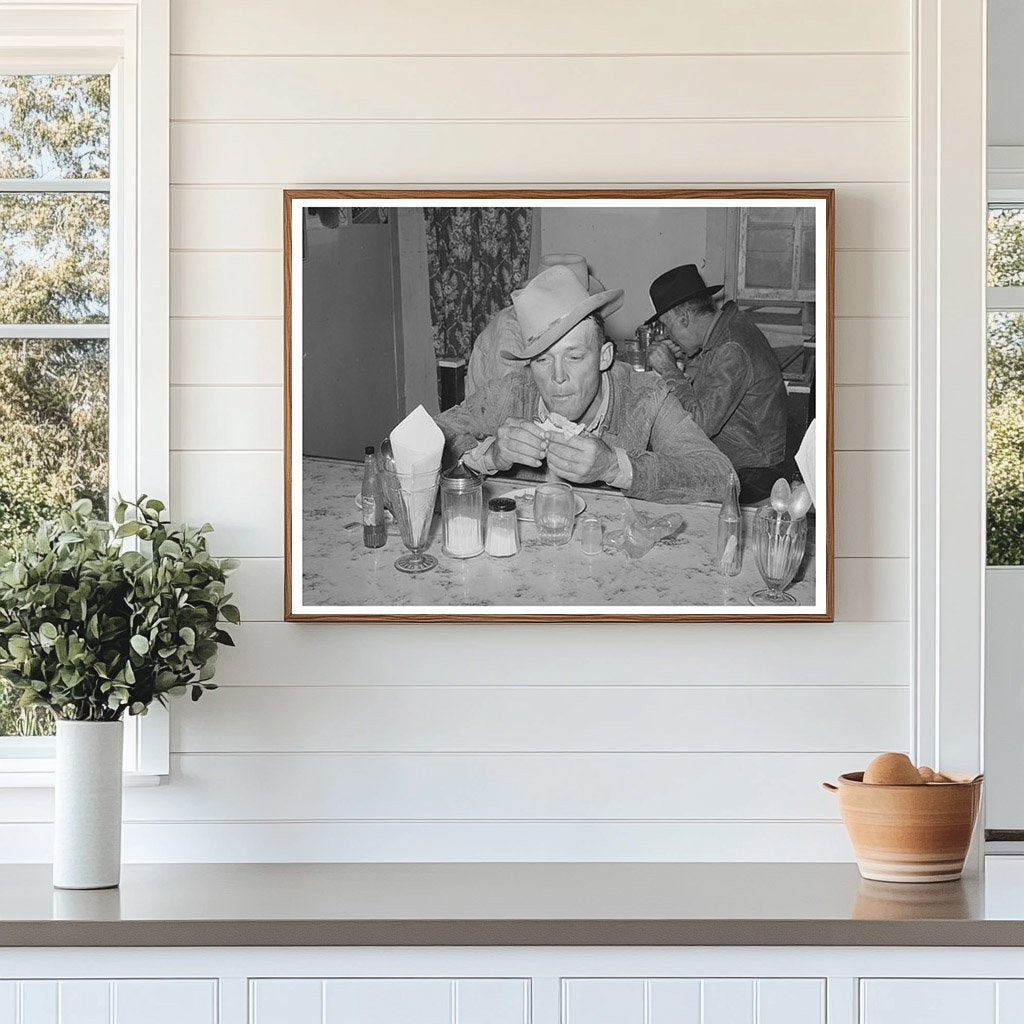 San Angelo Texas Eating House Auction Scene November 1939