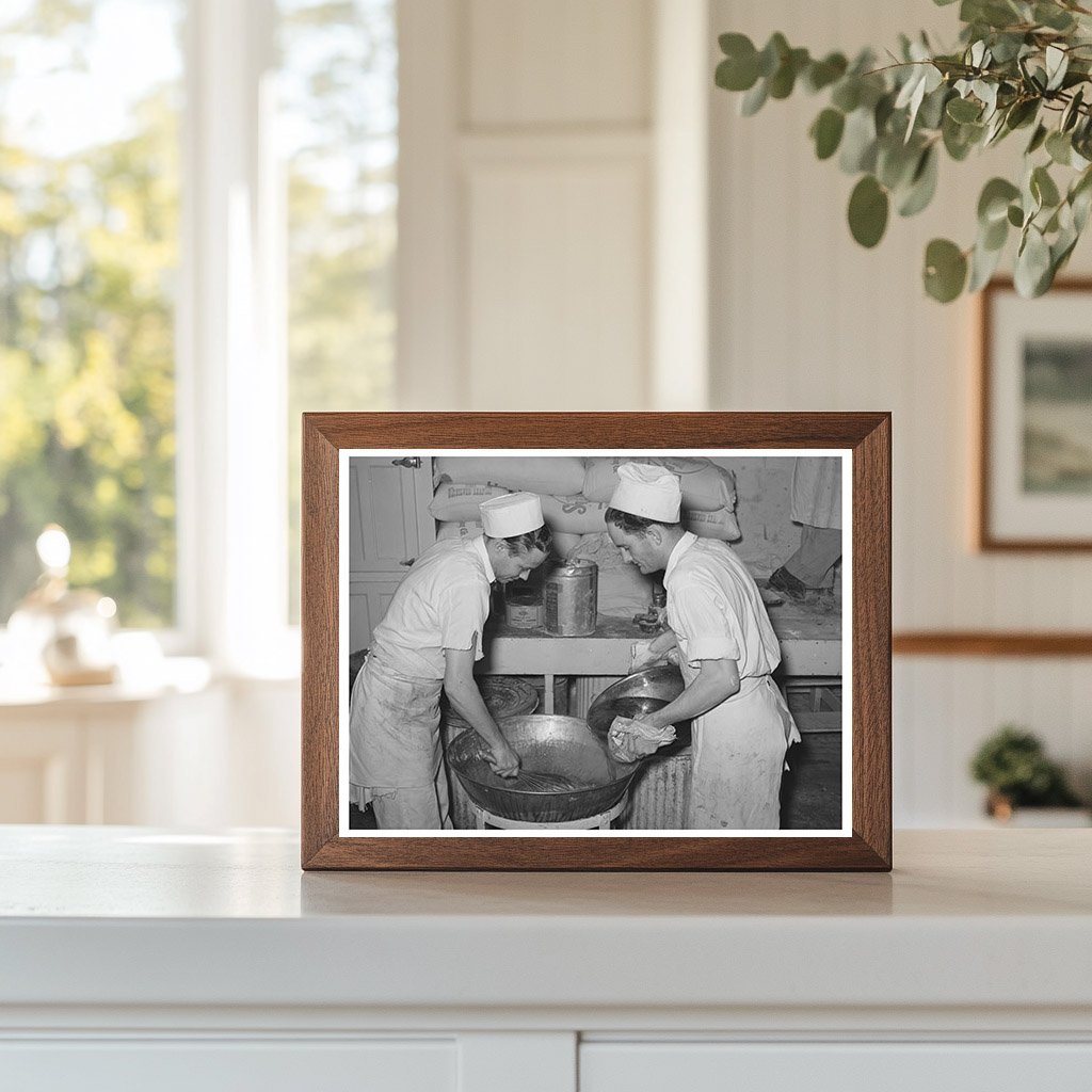Bakers Preparing Pie Filling San Angelo Texas 1939