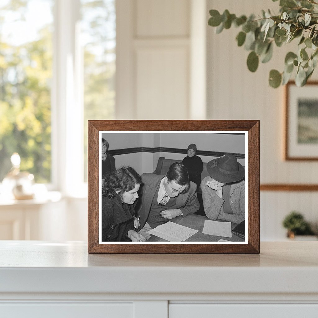 Farmers Planning Homes in Mason Texas December 1939
