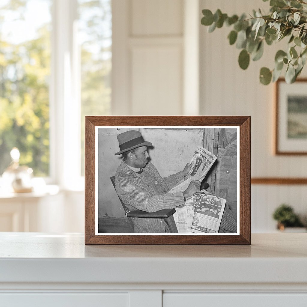 Pomp Hall Reading Newspaper in Oklahoma February 1944