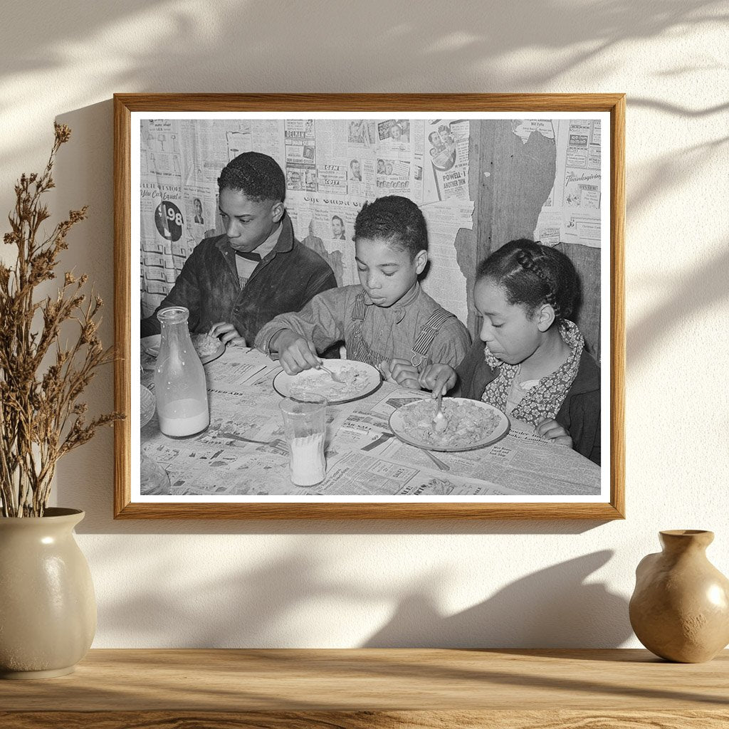Children Eating at Pomp Halls Farm Oklahoma February 1944