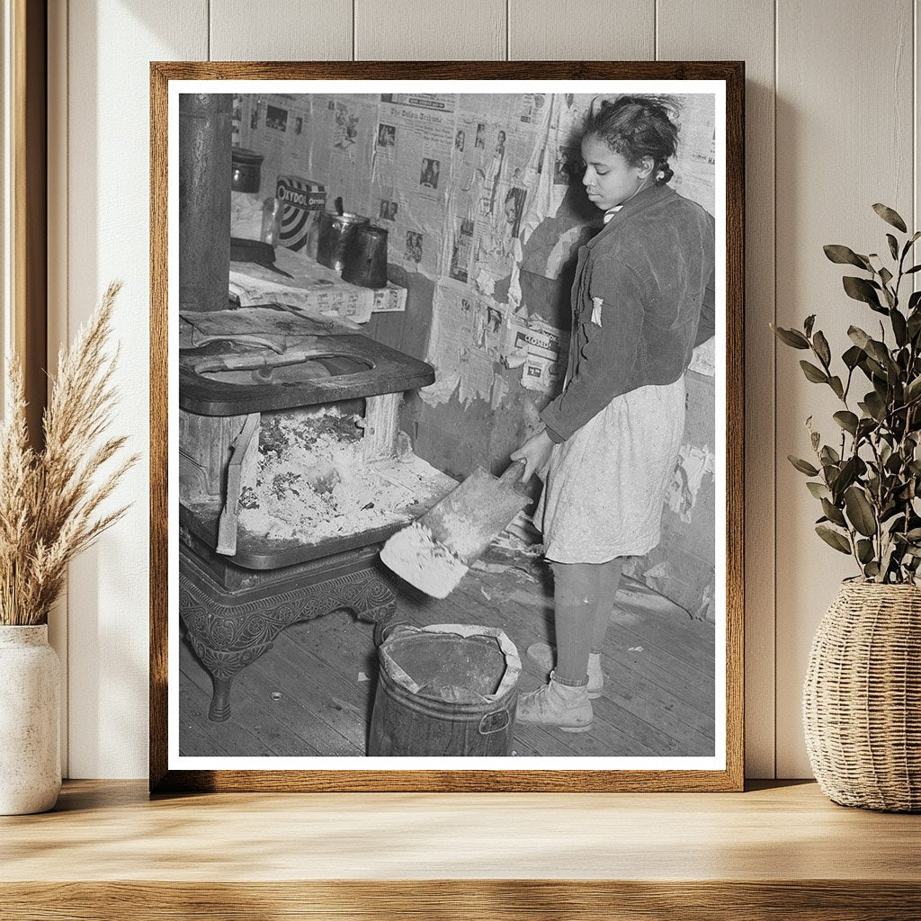 1944 Tenant Farmer Home in Oklahoma with Wood Stove Care