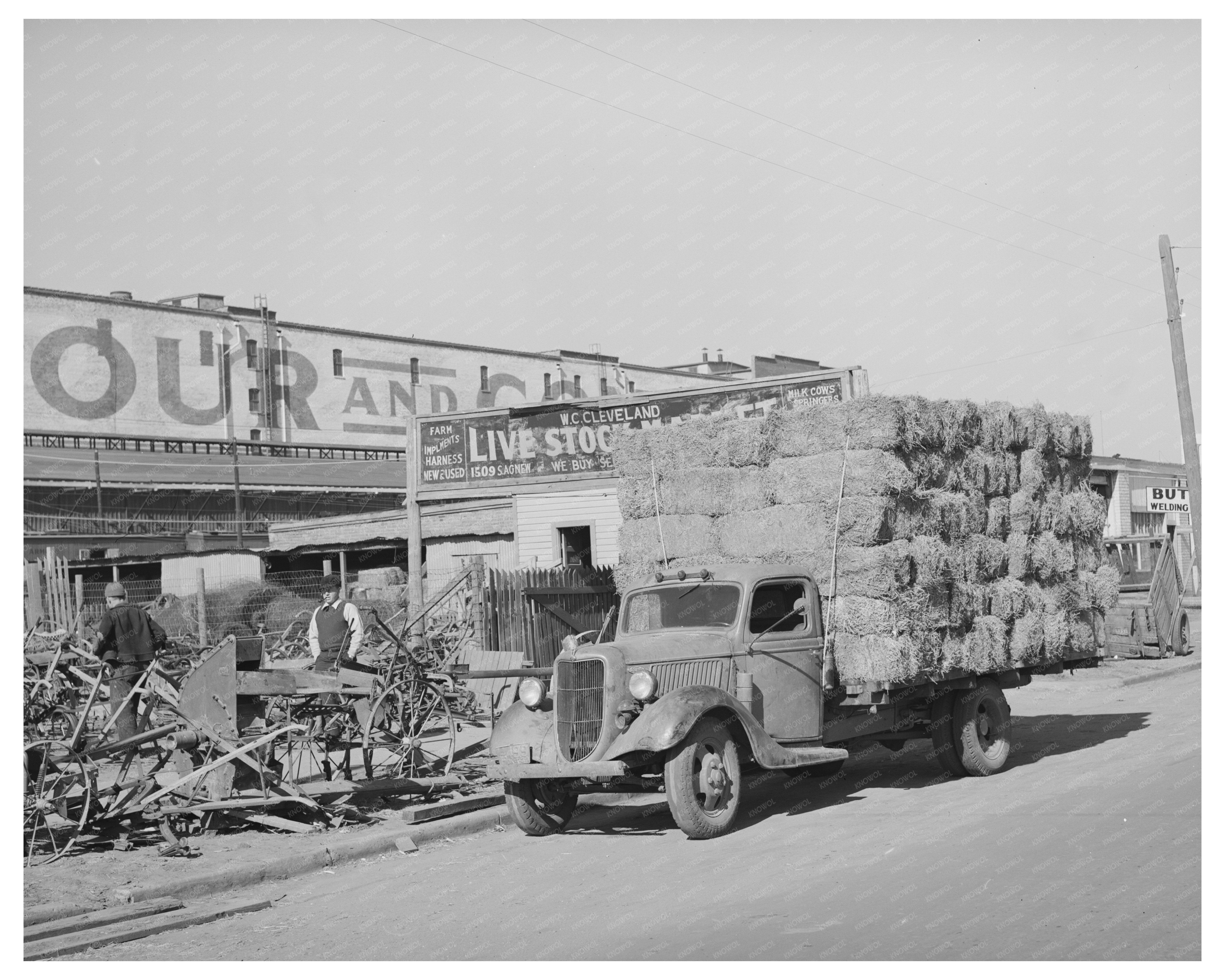 1944 Truckload of Feed at Oklahoma City Farm Store