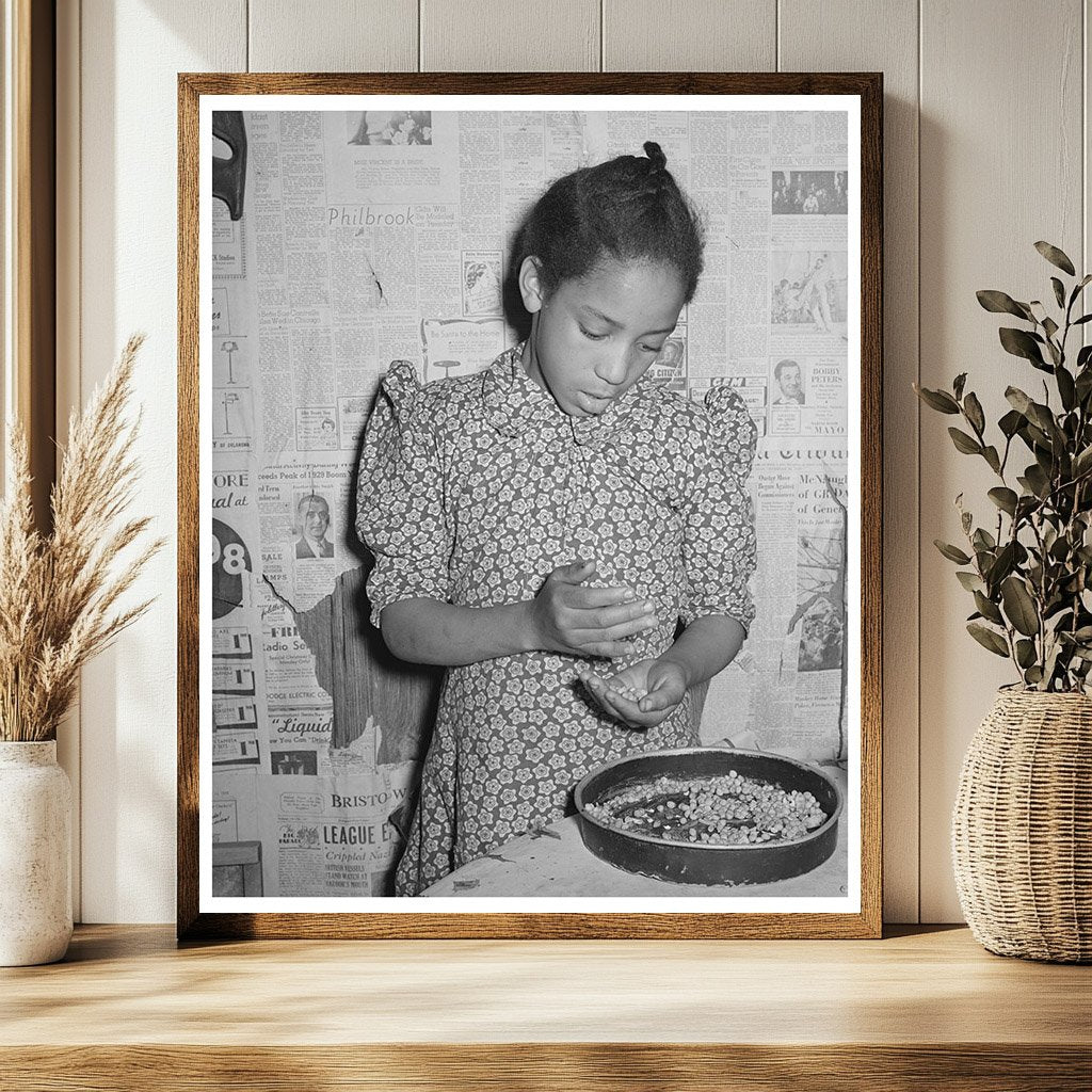 Daughter of Tenant Farmer Picking Peas Oklahoma 1944