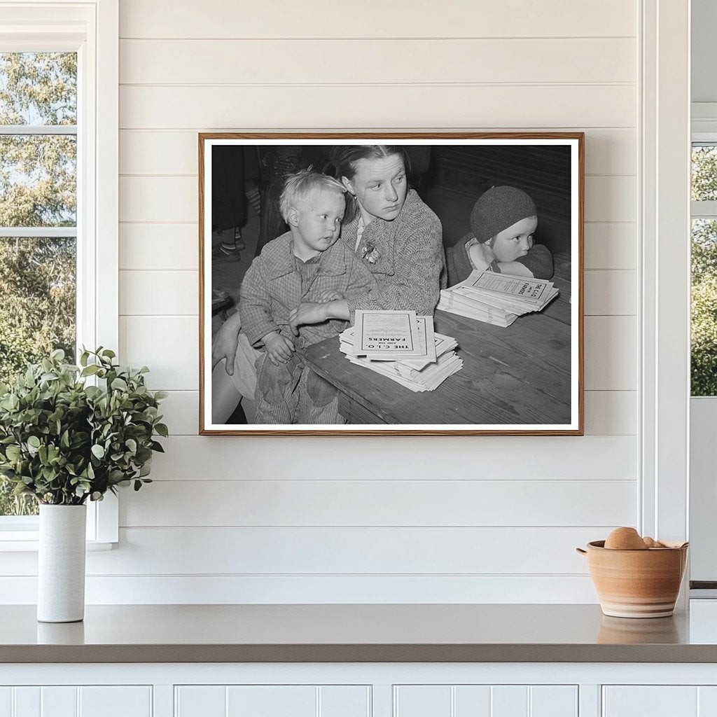 Mother and Children at Agricultural Union Meeting 1944