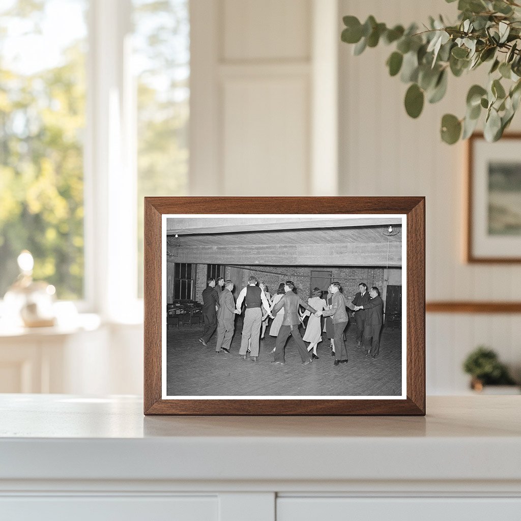 Paul Jones Dance at Jaycee Buffet Eufaula Oklahoma 1944