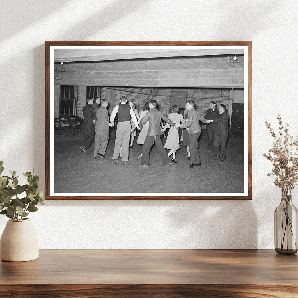 Paul Jones Dance at Jaycee Buffet Eufaula Oklahoma 1944