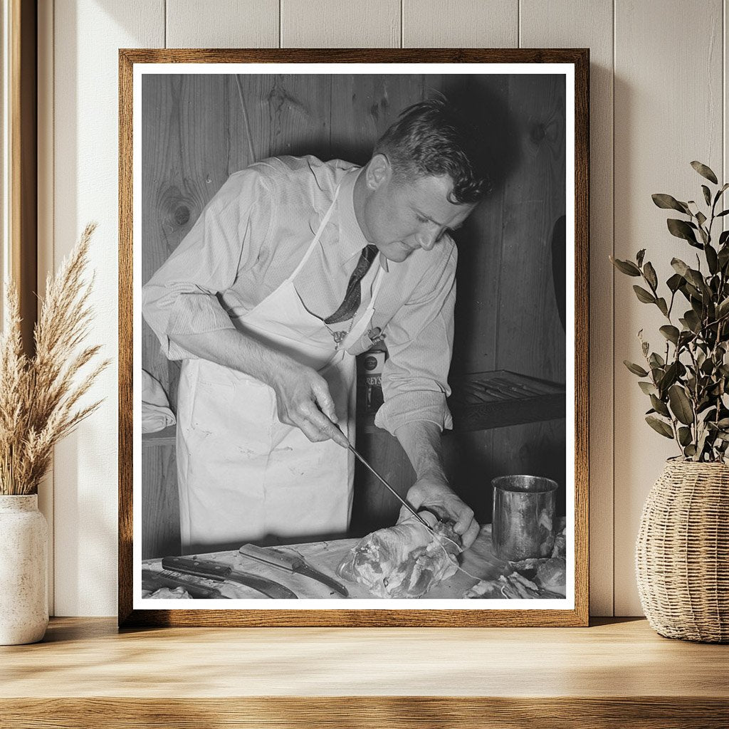 1944 Farm Supervisor Meat Cutting Demonstration San Angelo