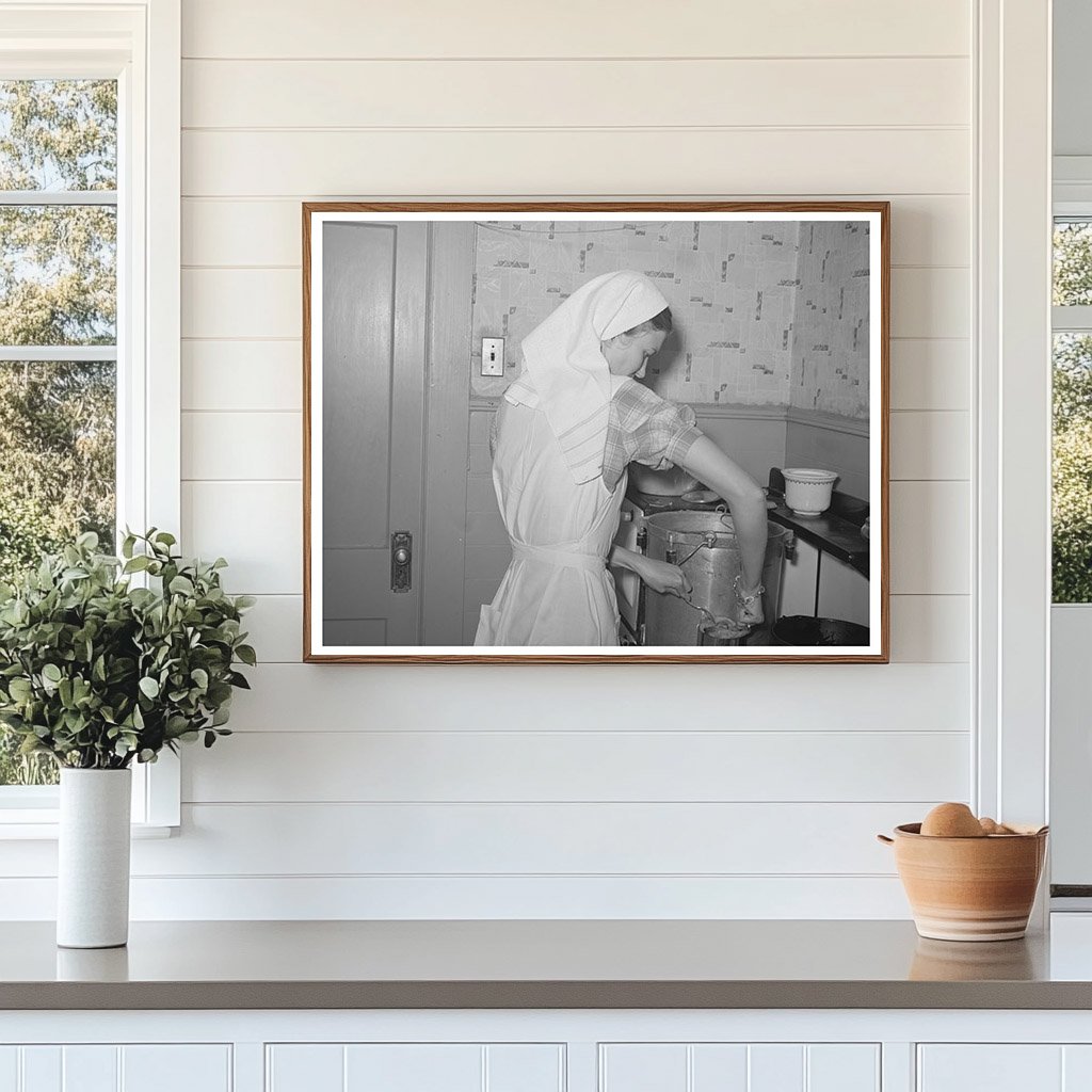 Pressure Cooker Canning Demonstration San Angelo Texas 1940