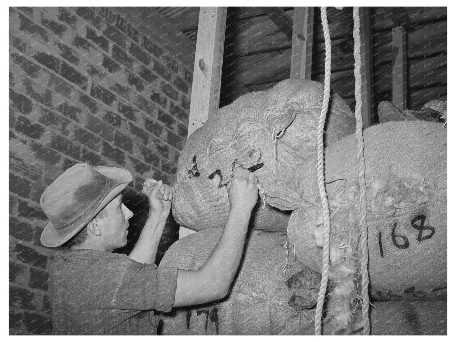Mohair Sack Identification at Kimble Wool Company 1940