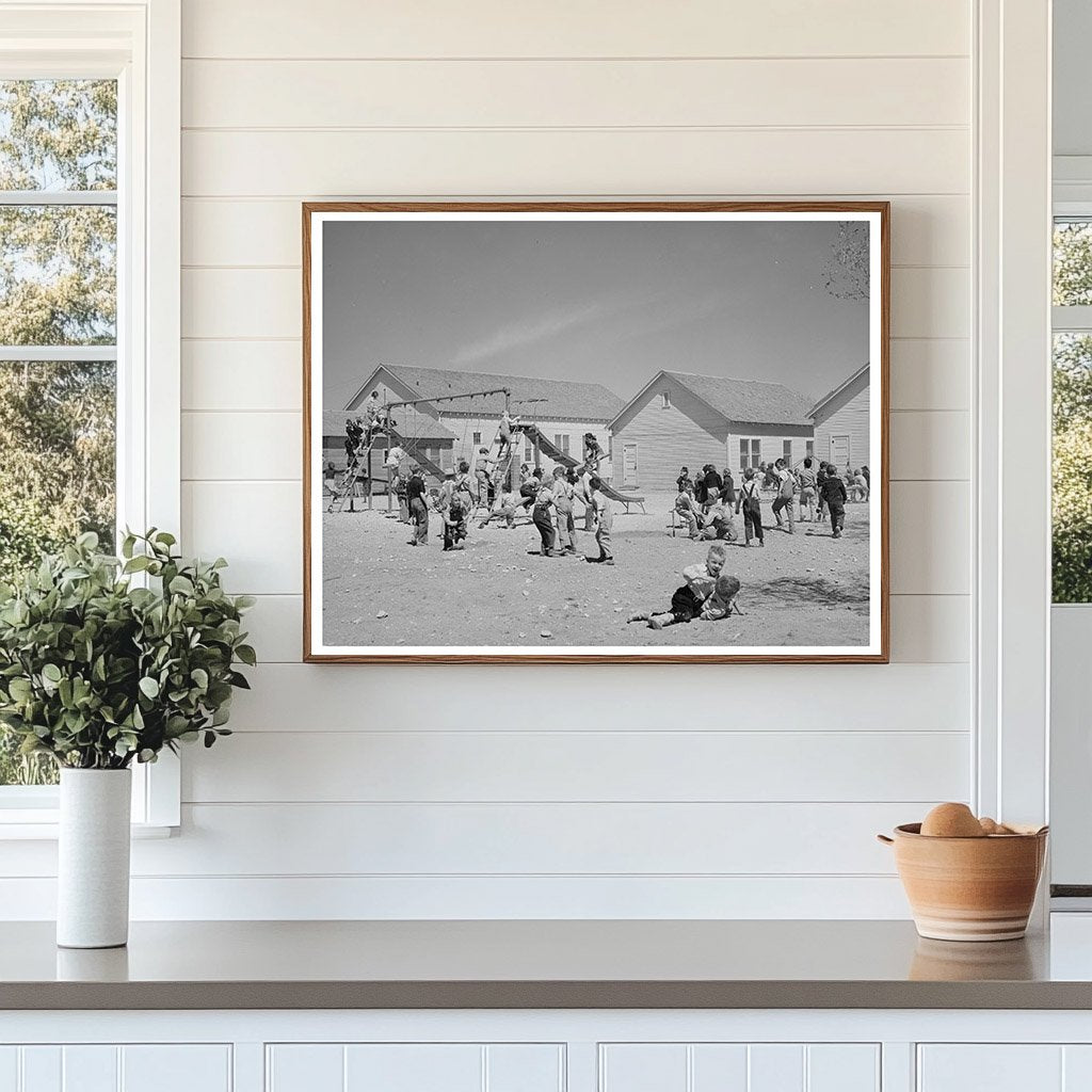 Recess Time at Hobbs Grade School March 1940