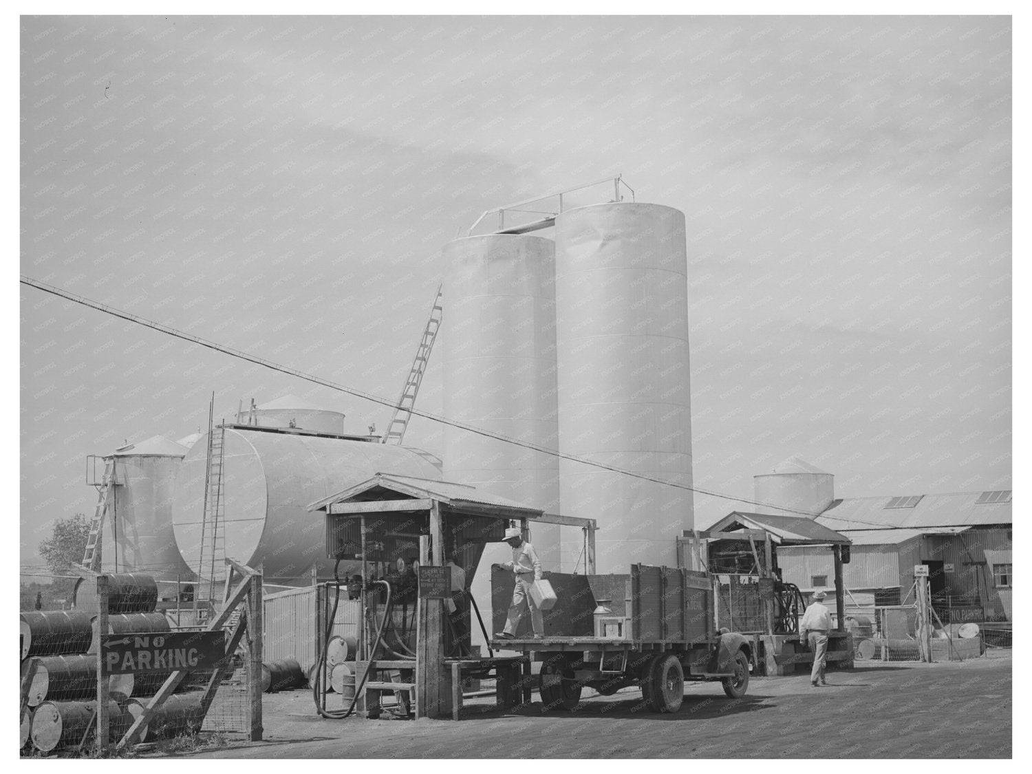 Gasoline Distribution in Phoenix Arizona May 1940