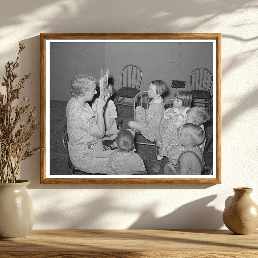 WPA Nursery Teacher Engaging Kids in 1940 Arizona