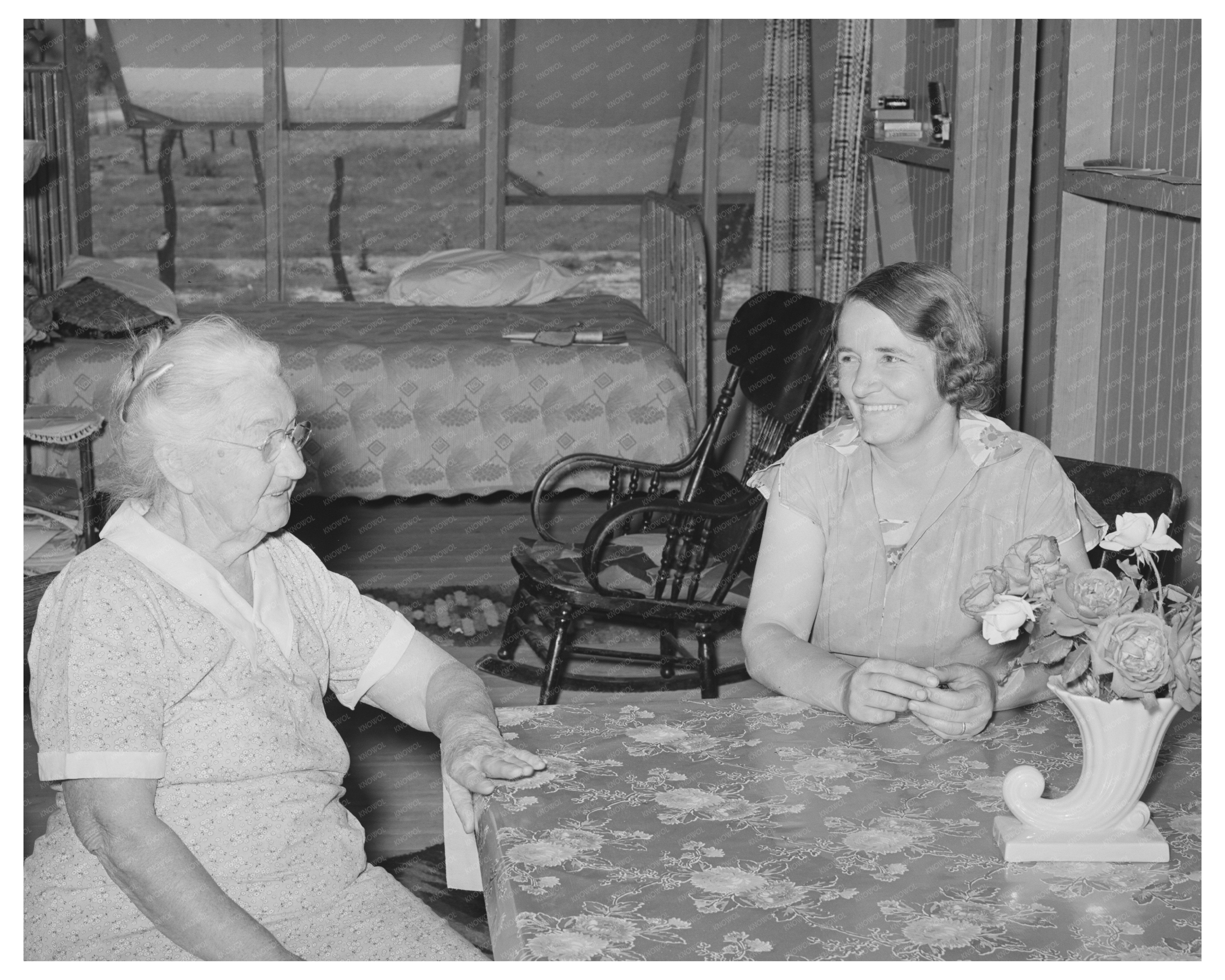 Wife and Mother-in-Law in Maricopa County May 1940