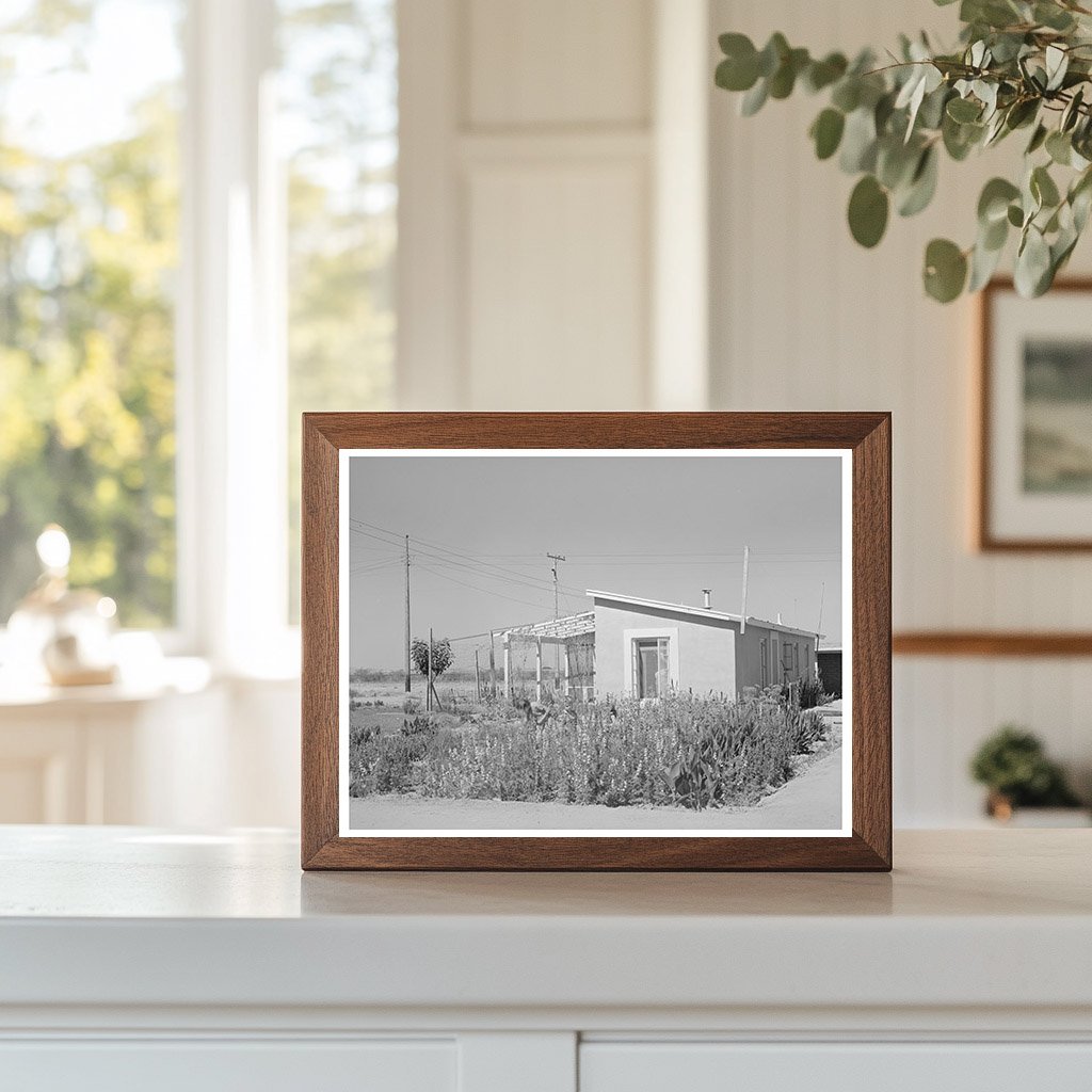 Children in Flower Garden Casa Grande Valley Farms 1940
