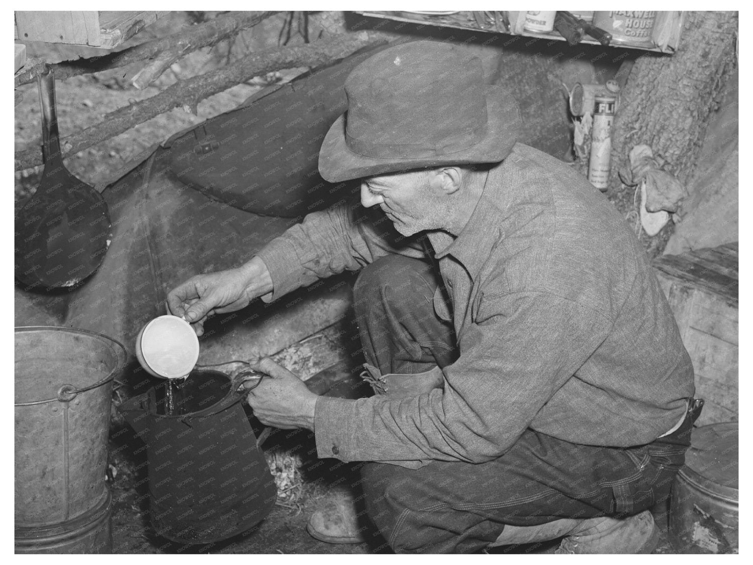 Eugene Davis Gold Prospector Coffee in Pinos Altos 1940