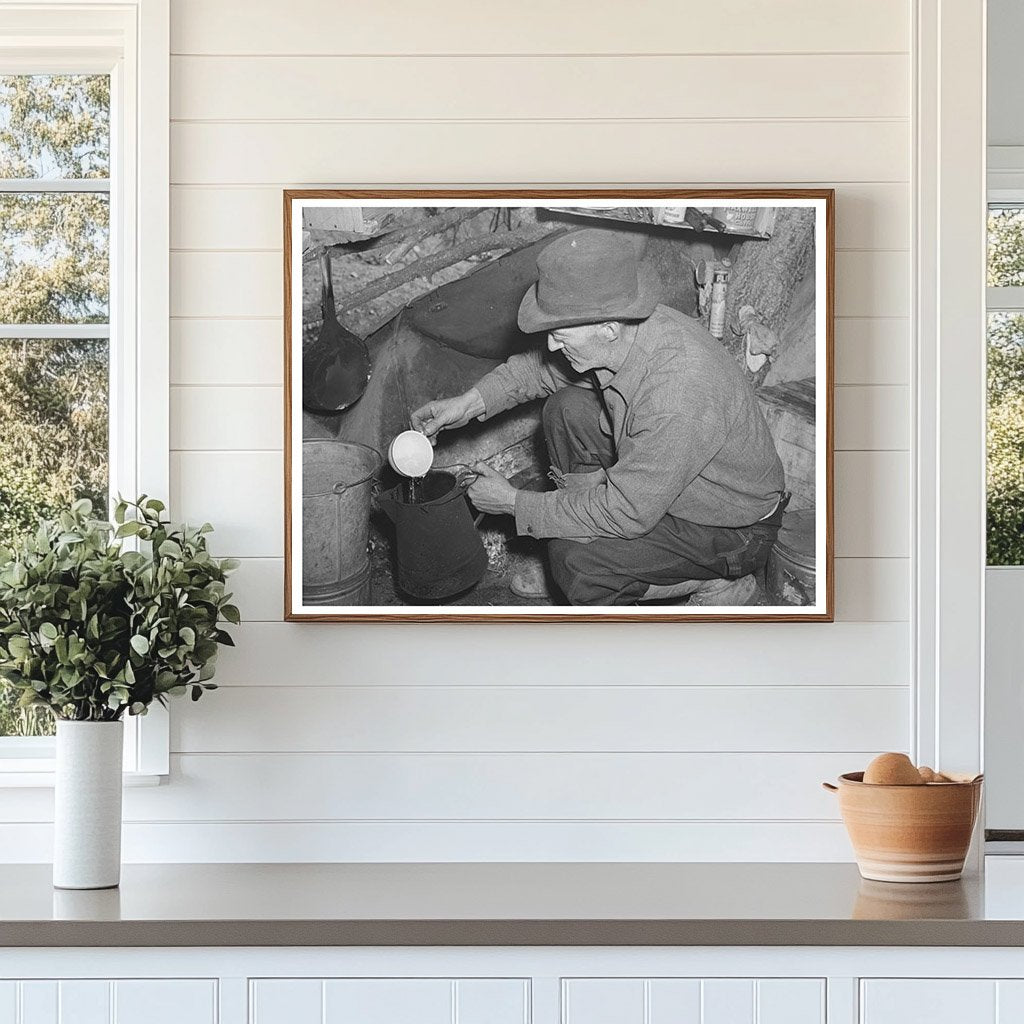 Eugene Davis Gold Prospector Coffee in Pinos Altos 1940