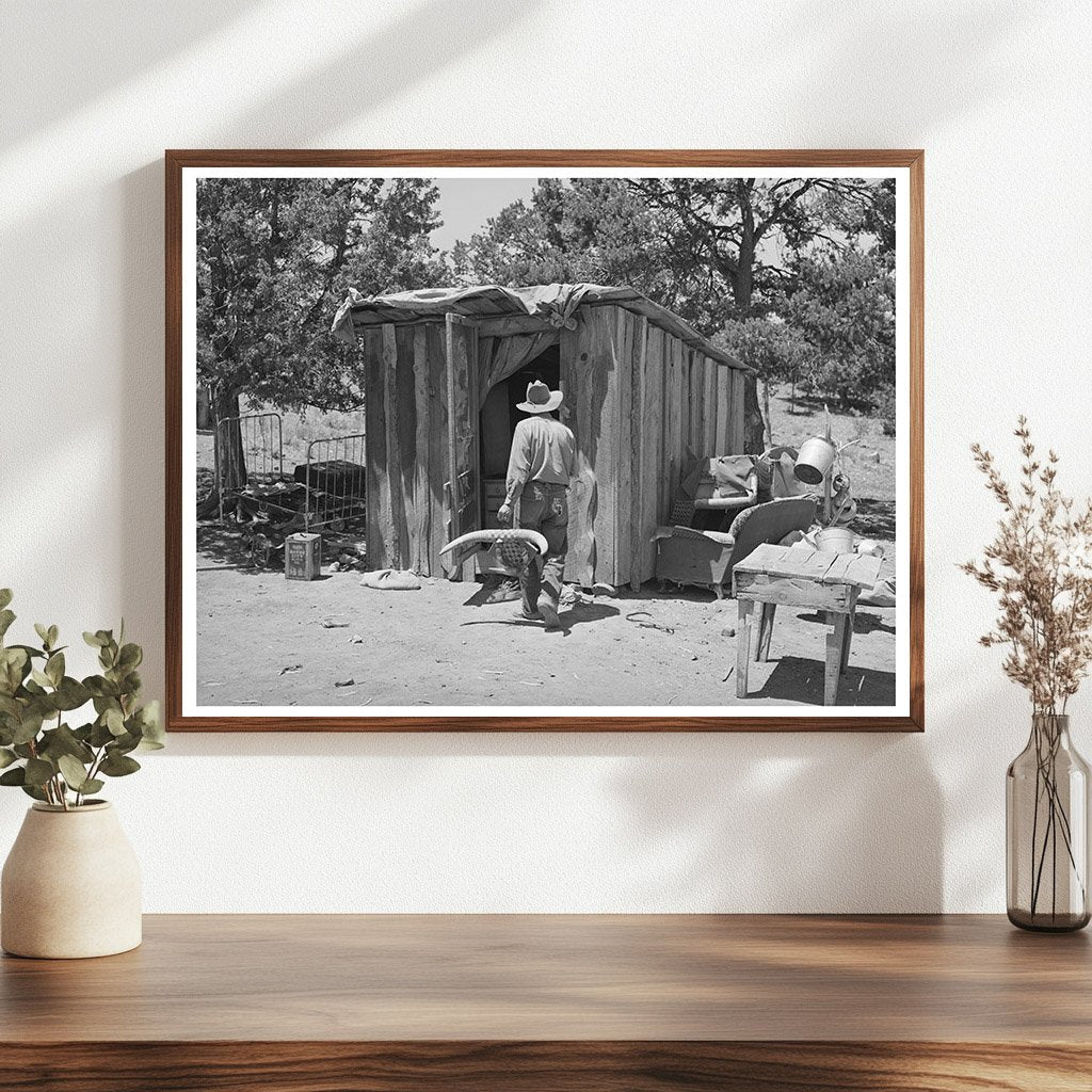 Faro Caudill Relocates Household Items in Pie Town 1940