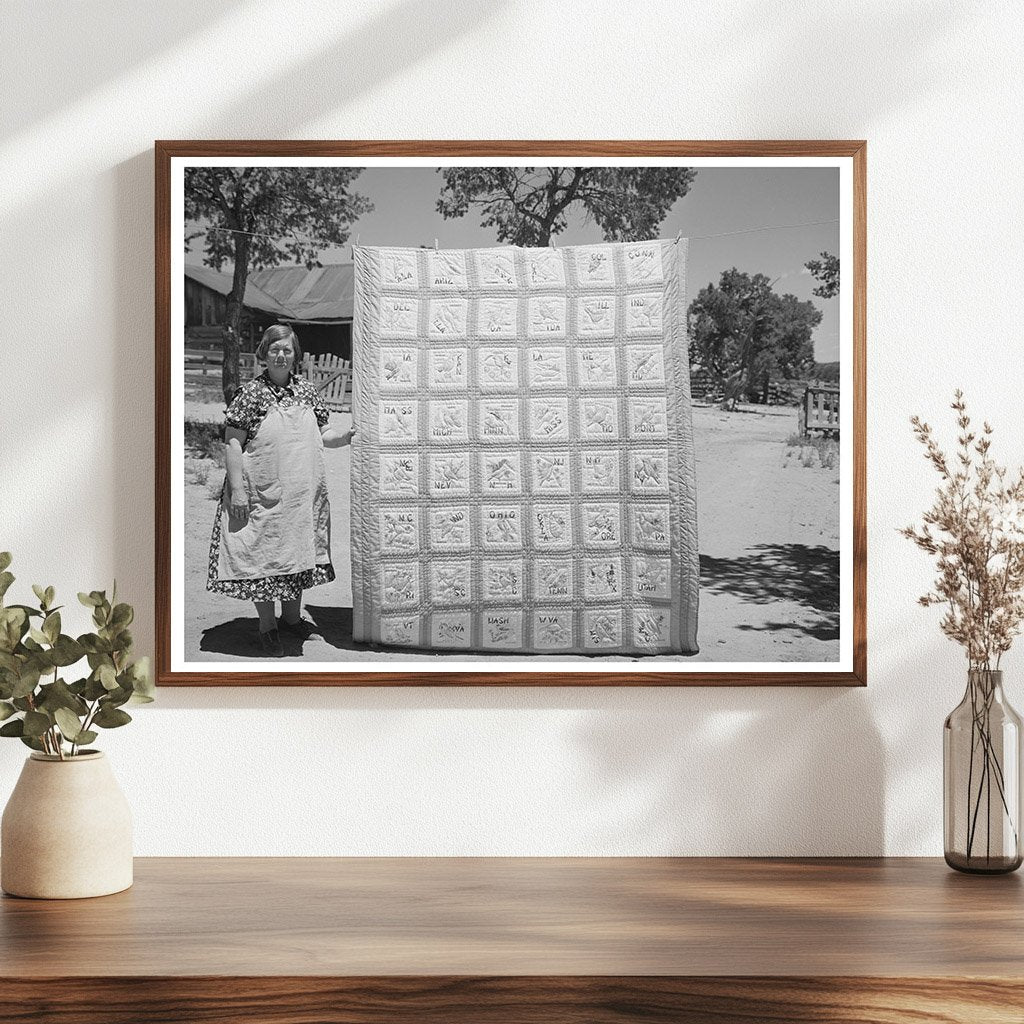Mrs. Bill Stagg with State Quilt in Pie Town New Mexico 1940