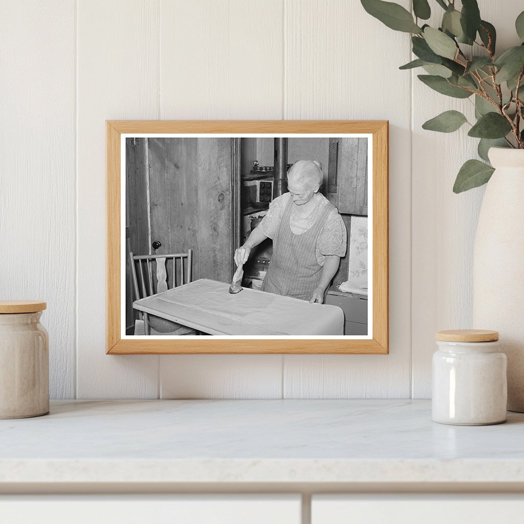 Mrs. George Hutton Wallpapers Home in Pie Town 1940