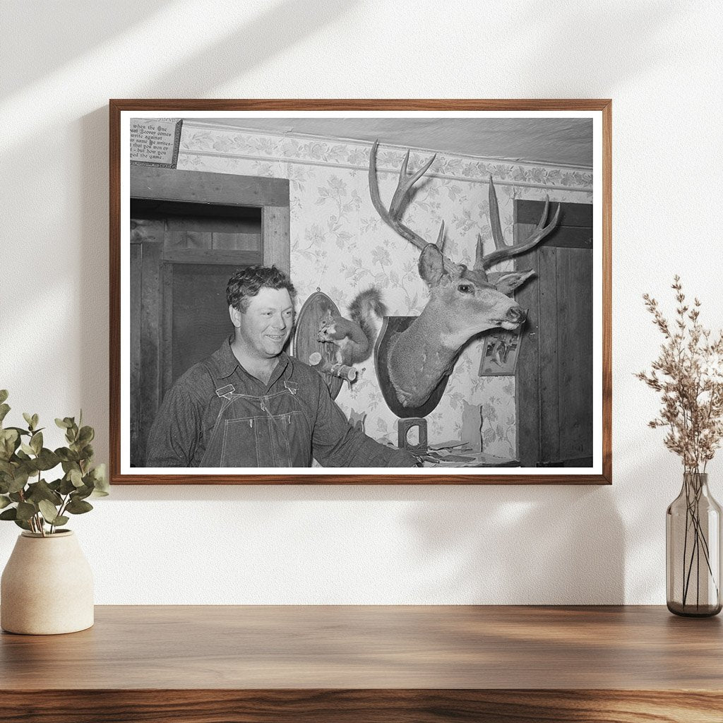 George Hutton Jr. with Mounted Animals Pie Town 1940
