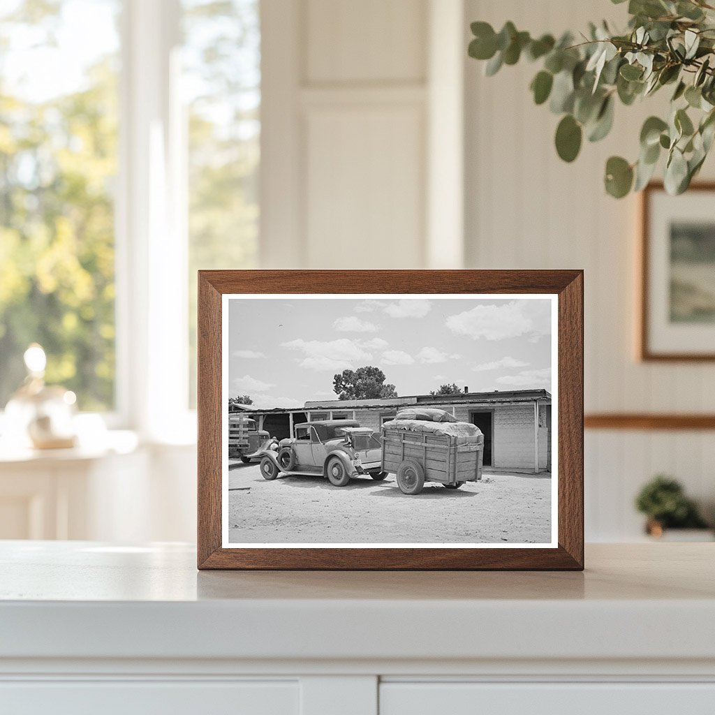 Family Traveling Through Pie Town New Mexico June 1940