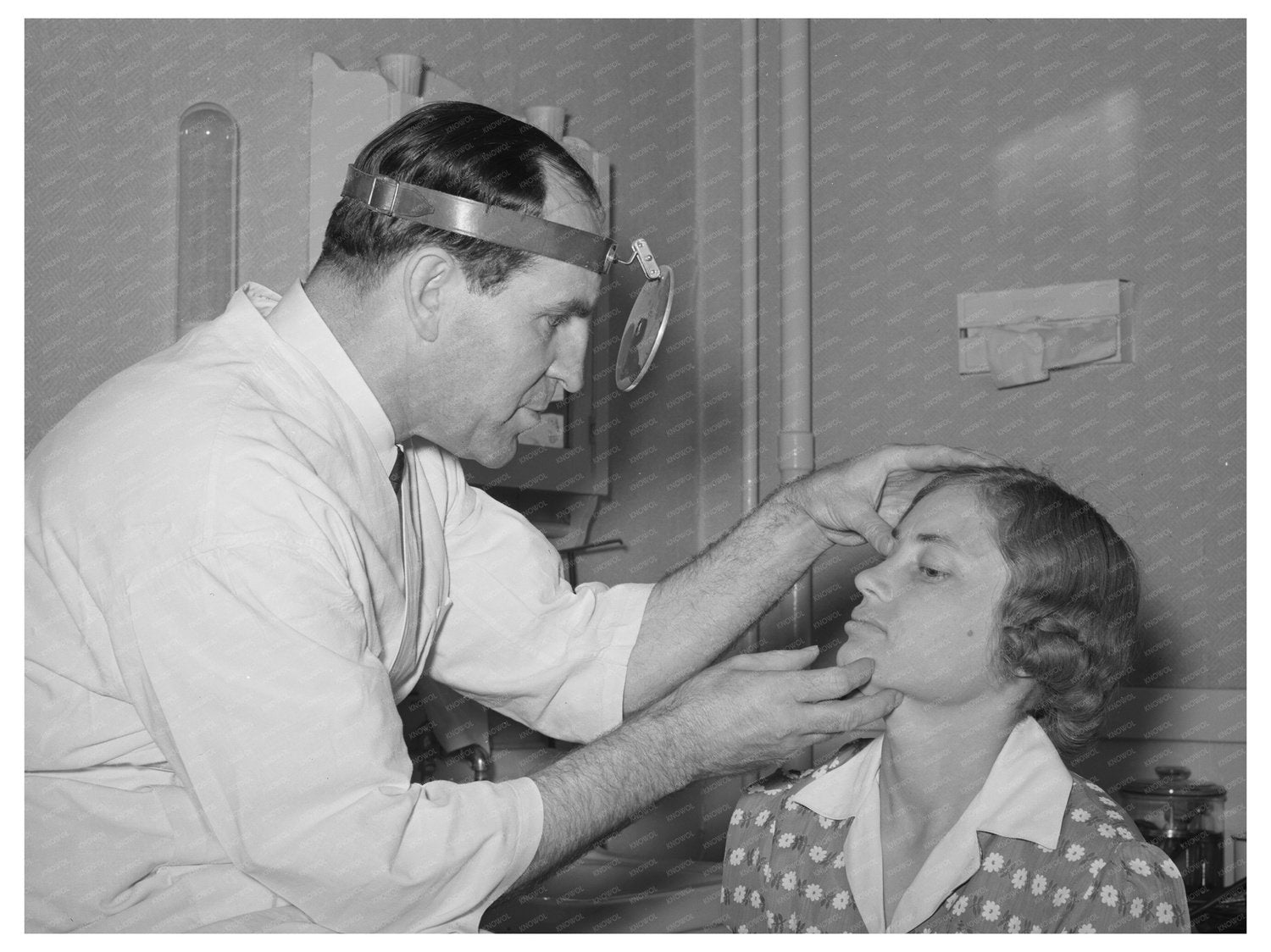 Doctor Examines Rehabilitation Borrower in Utah August 1940