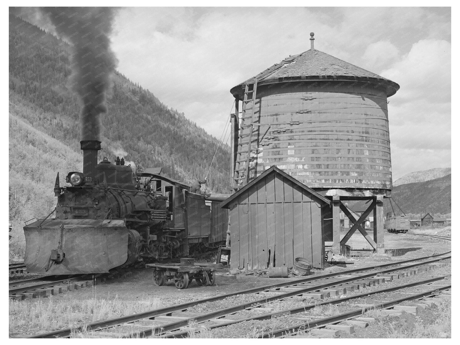 Telluride Colorado Narrow Gauge Railway Yards 1940
