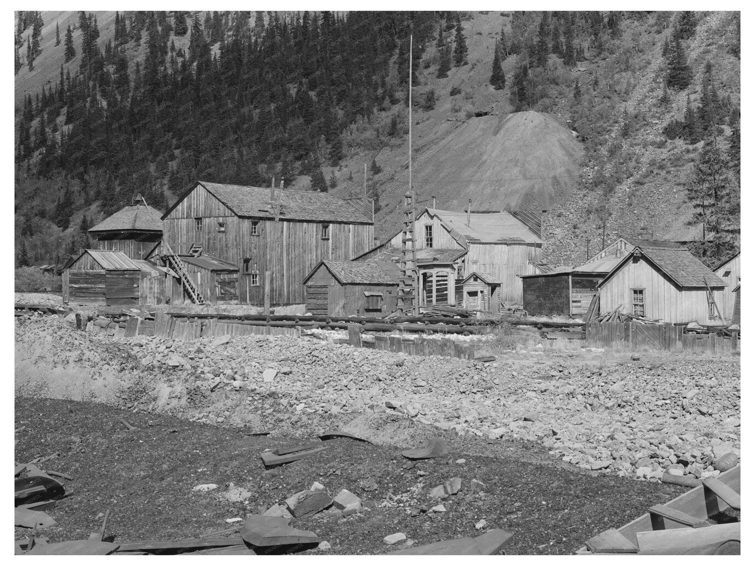 Eureka Colorado mining town backyards September 1940
