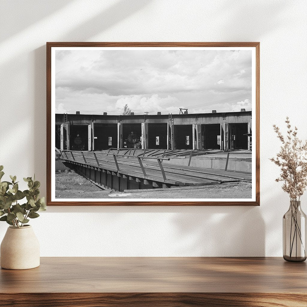 Durango Colorado Railroad Roundhouse Turntable 1940