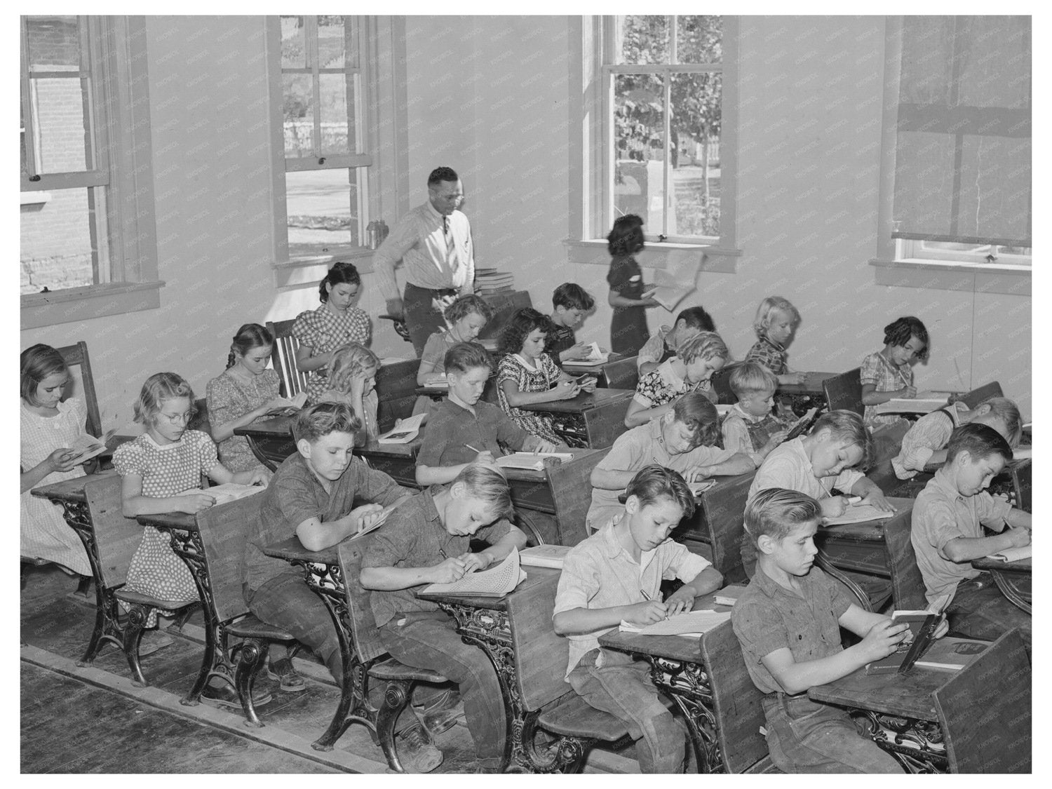 1940 Classroom Scene at Mormon School in Santa Clara Utah