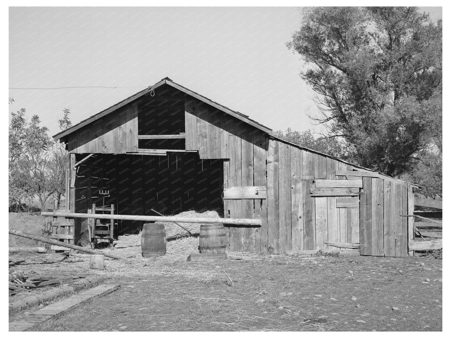 Perry Warners Barn Tehama County California 1940