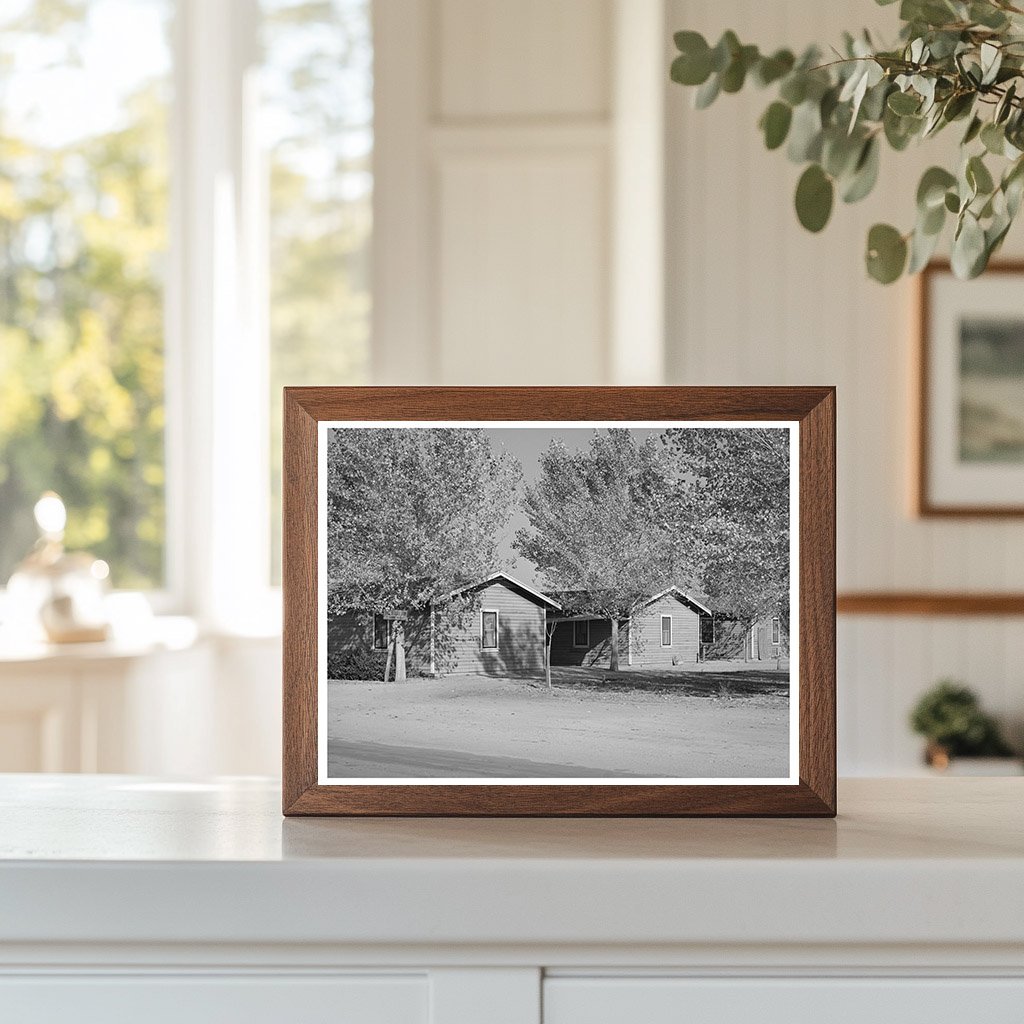 Housing for Filipino Workers at Earl Fruit Company 1940