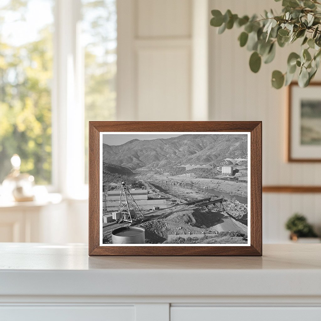Shasta Dam construction on Sacramento River November 1940