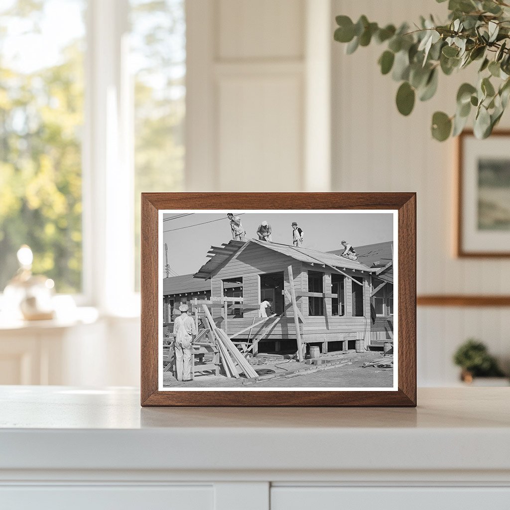 Men Working on Coast Artillery Building San Diego 1940
