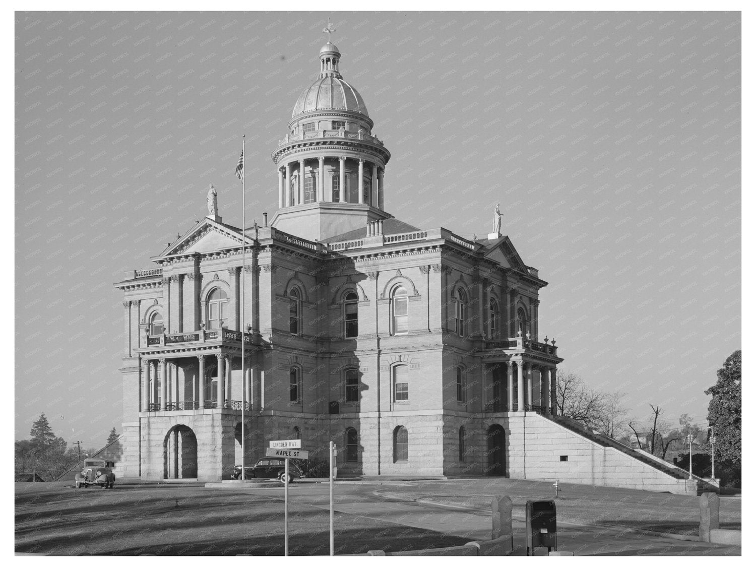 Auburn California Courthouse Photo December 1940