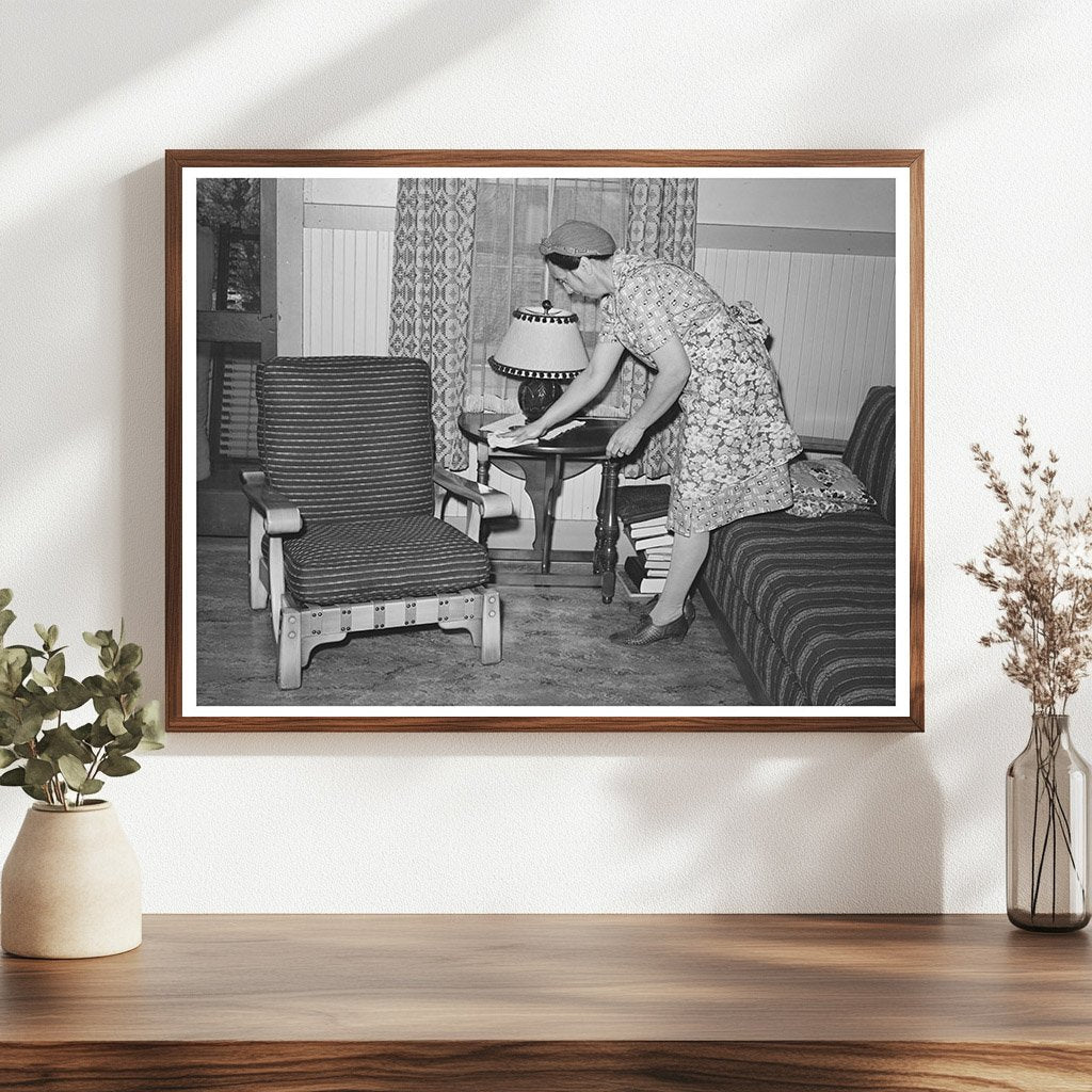 Wife of Fruit Farmer in Placer County December 1940