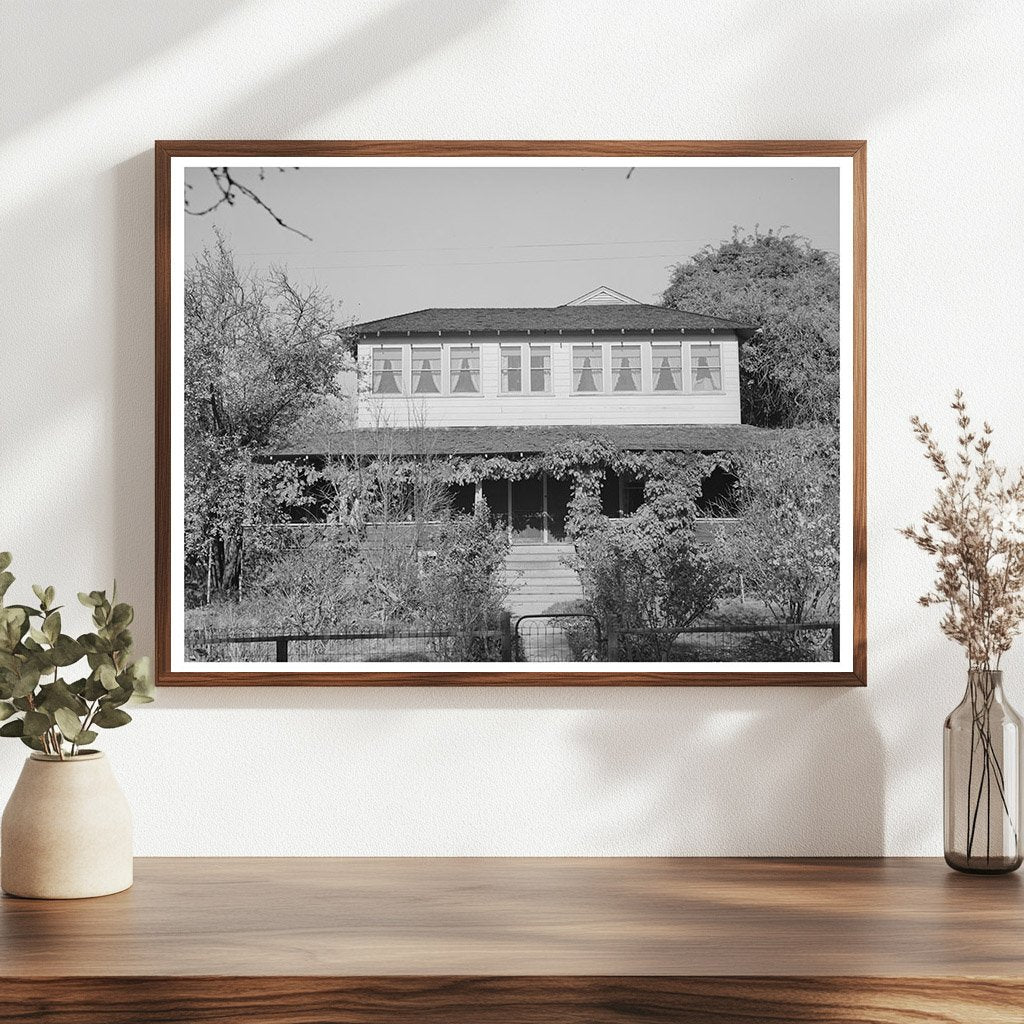 Farmhouse of Fruit Farmer in Auburn California 1940