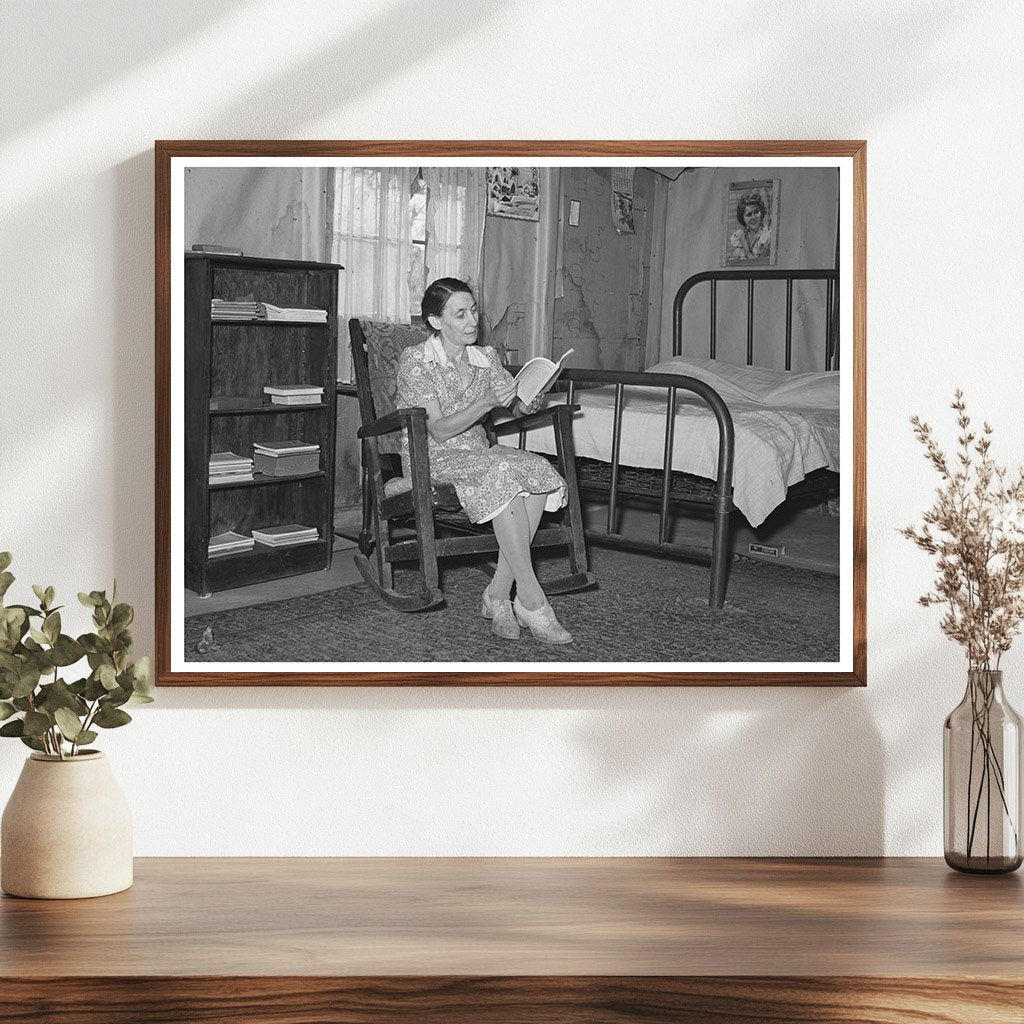 Oklahoma Farmers Wife on California Fruit Farm 1940