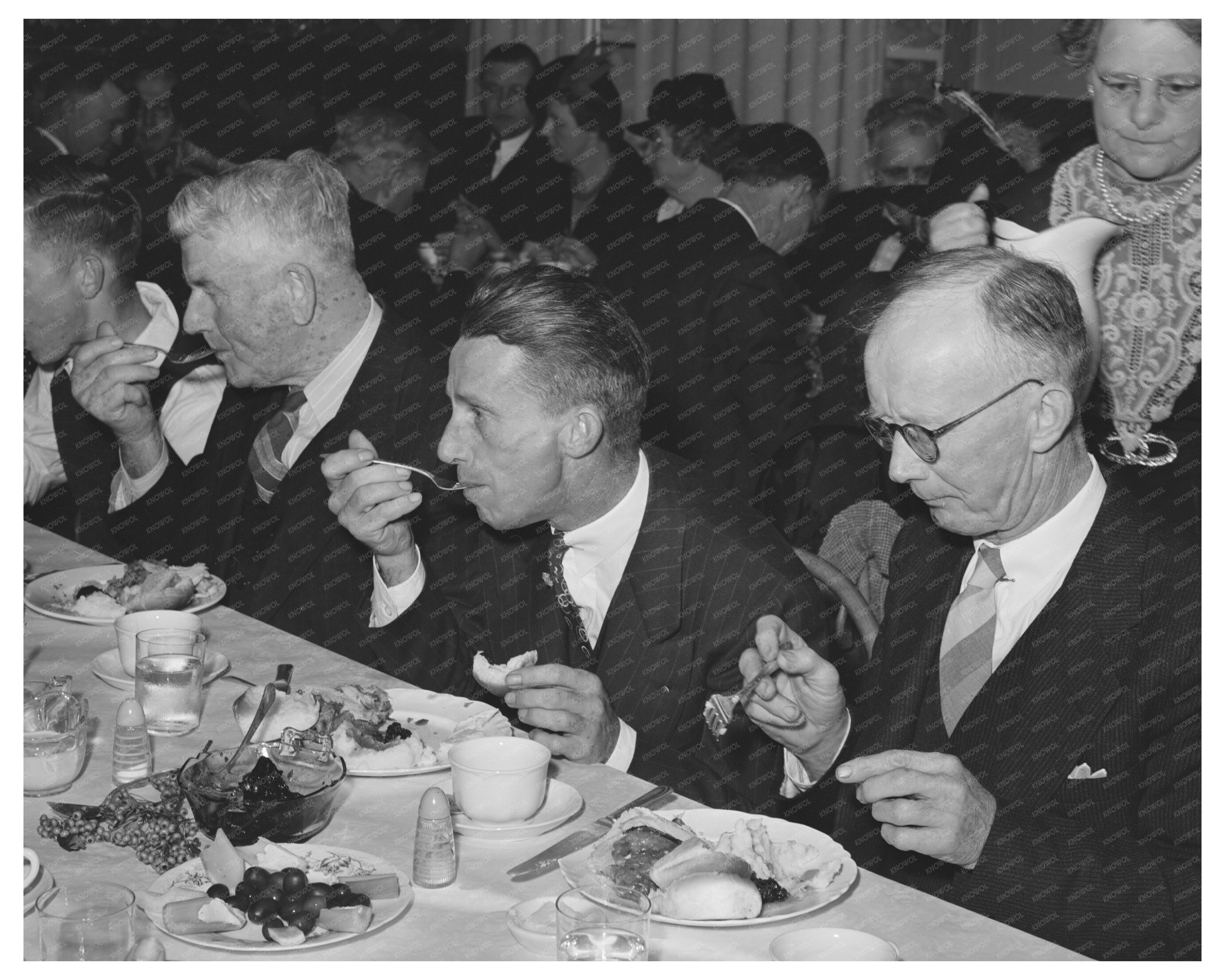 Loomis Fruit Association Annual Meeting Dinner 1940